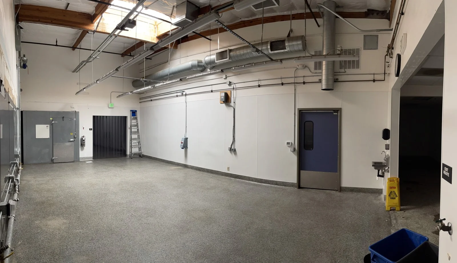 Office in Petaluma, CA — Lease in Petaluma, CA, photo 3 of 5