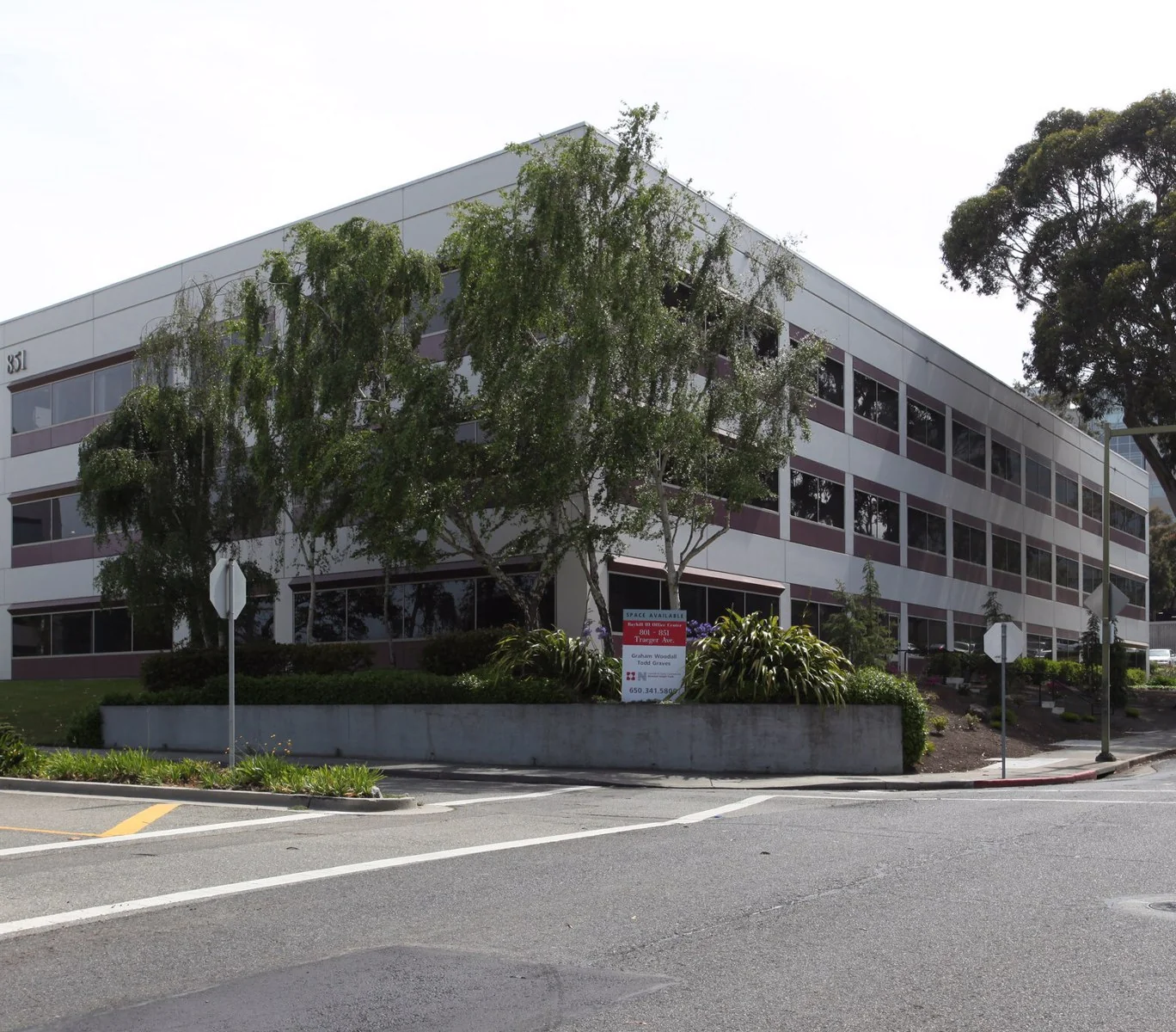 Office in San Bruno, CA - photo 1 - San Bruno, CA