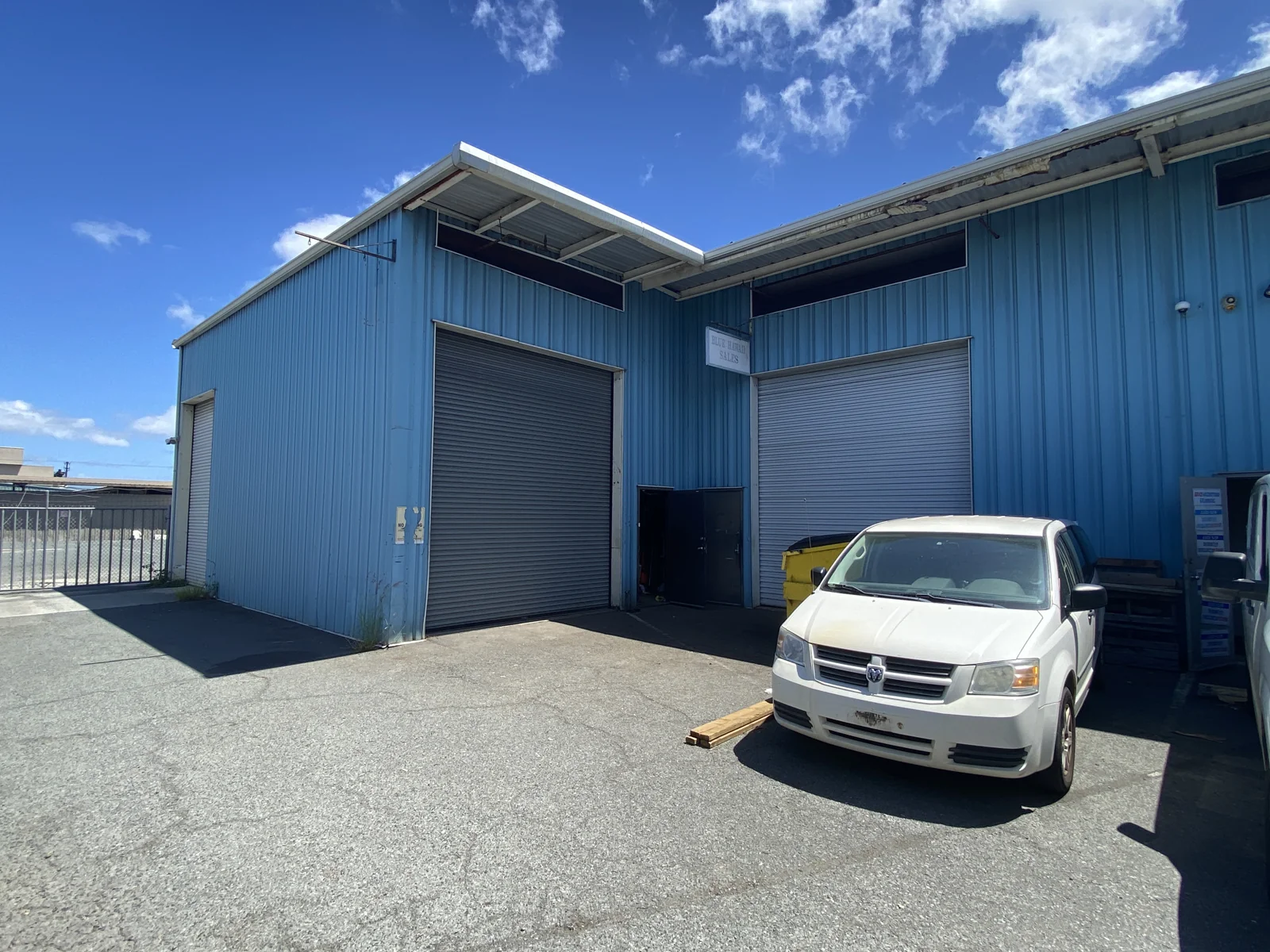 220 Puuhale Rd - industrial in Honolulu, HI