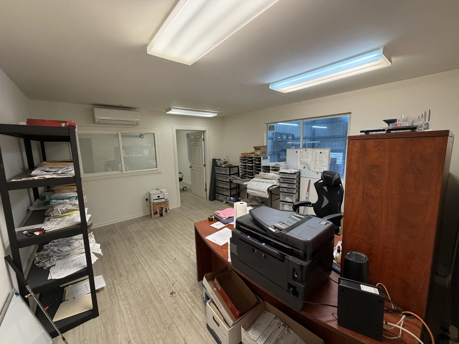 2144 Auiki St - Sand Island Center — Lease in Honolulu, HI, photo 2 of 3