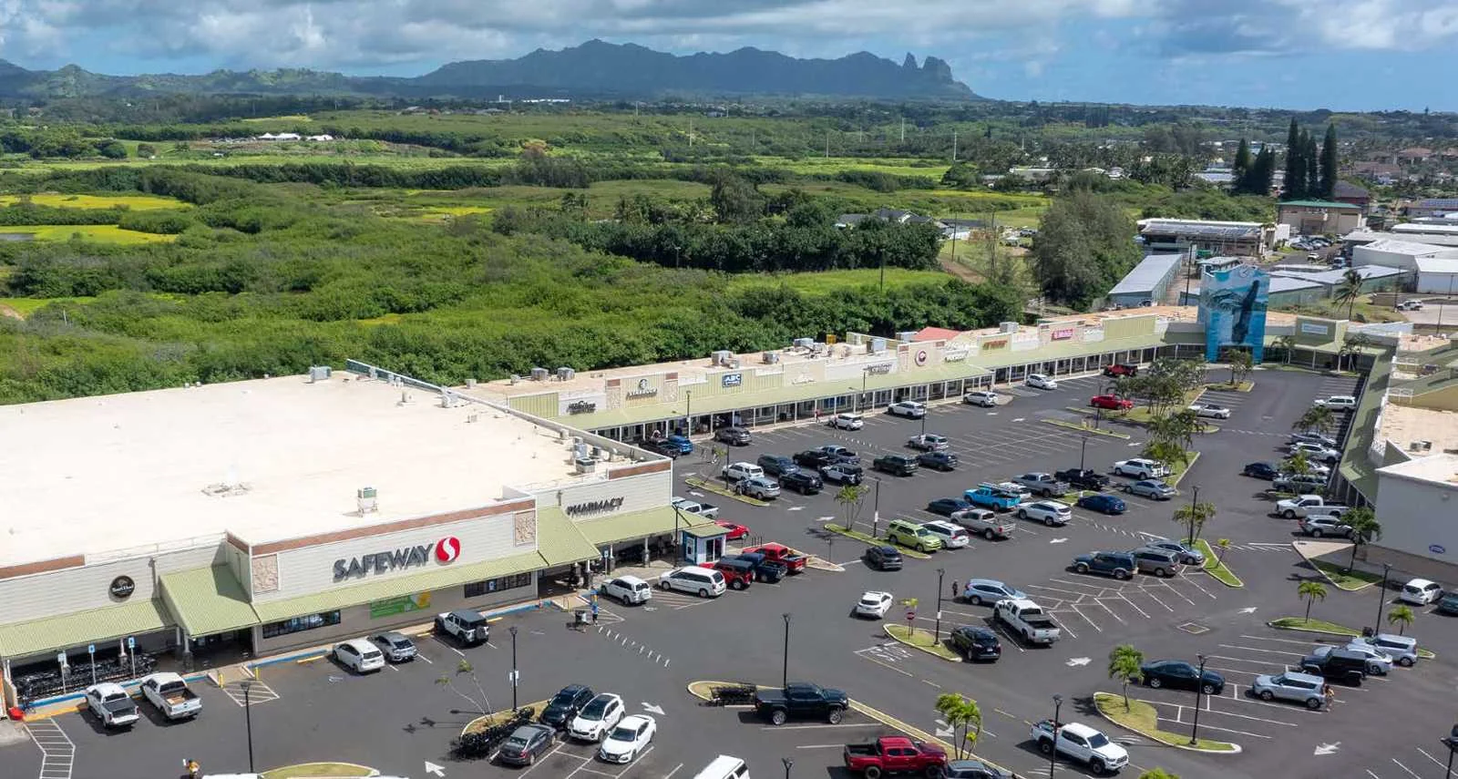 Kauai Village Shopping Center — Lease in Kapaʻa, HI, photo 2 of 6