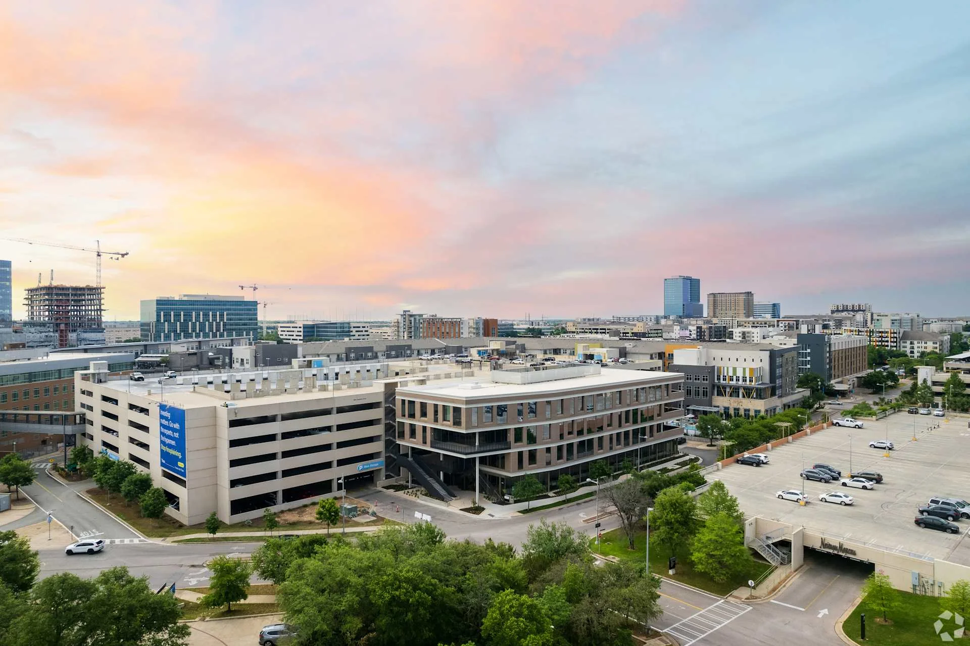 Domain 2.5 - photo 3 - Austin, TX