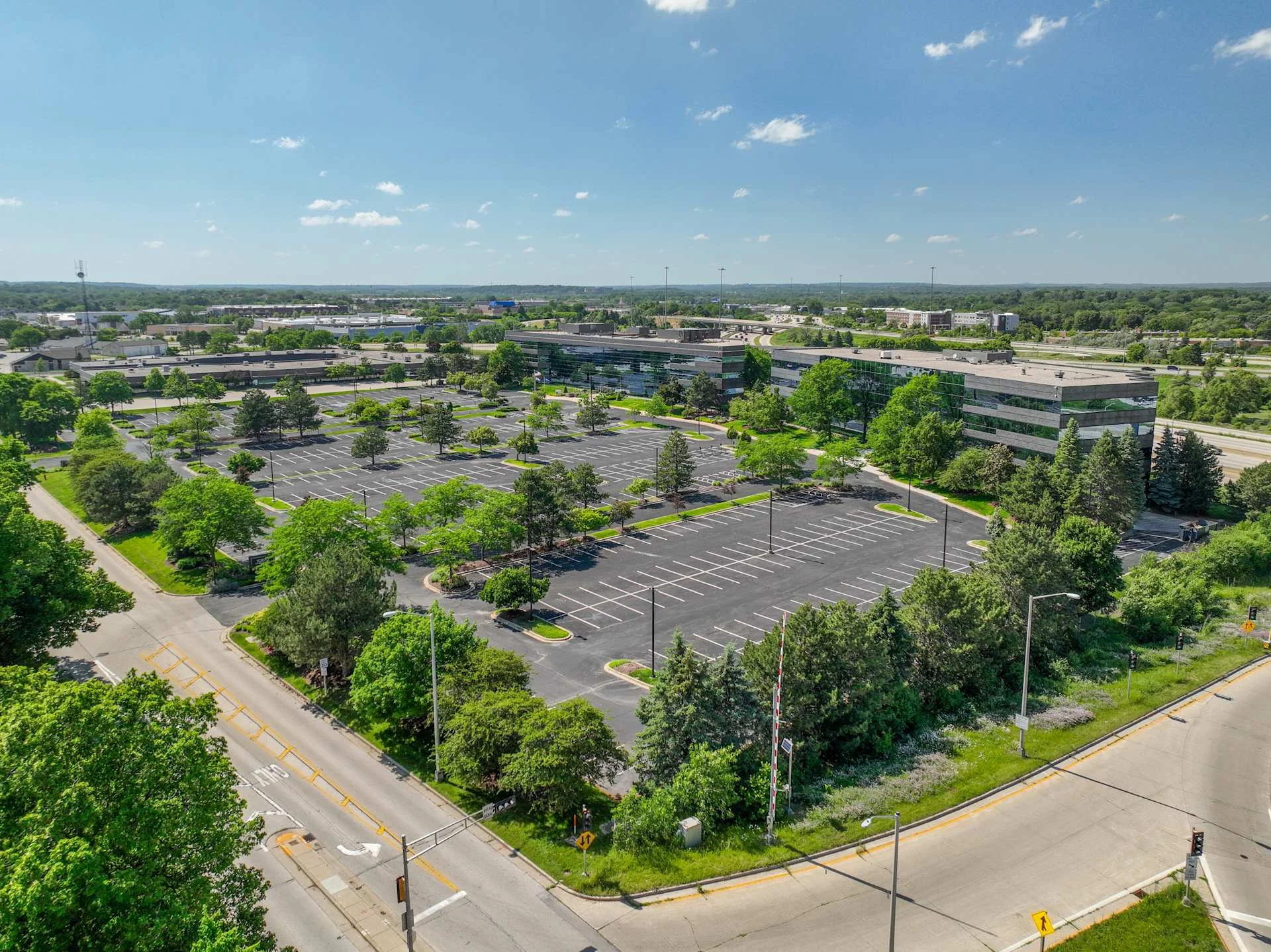Crossroads Corporate Center VIII — Lease in Waukesha, WI, photo 5 of 7