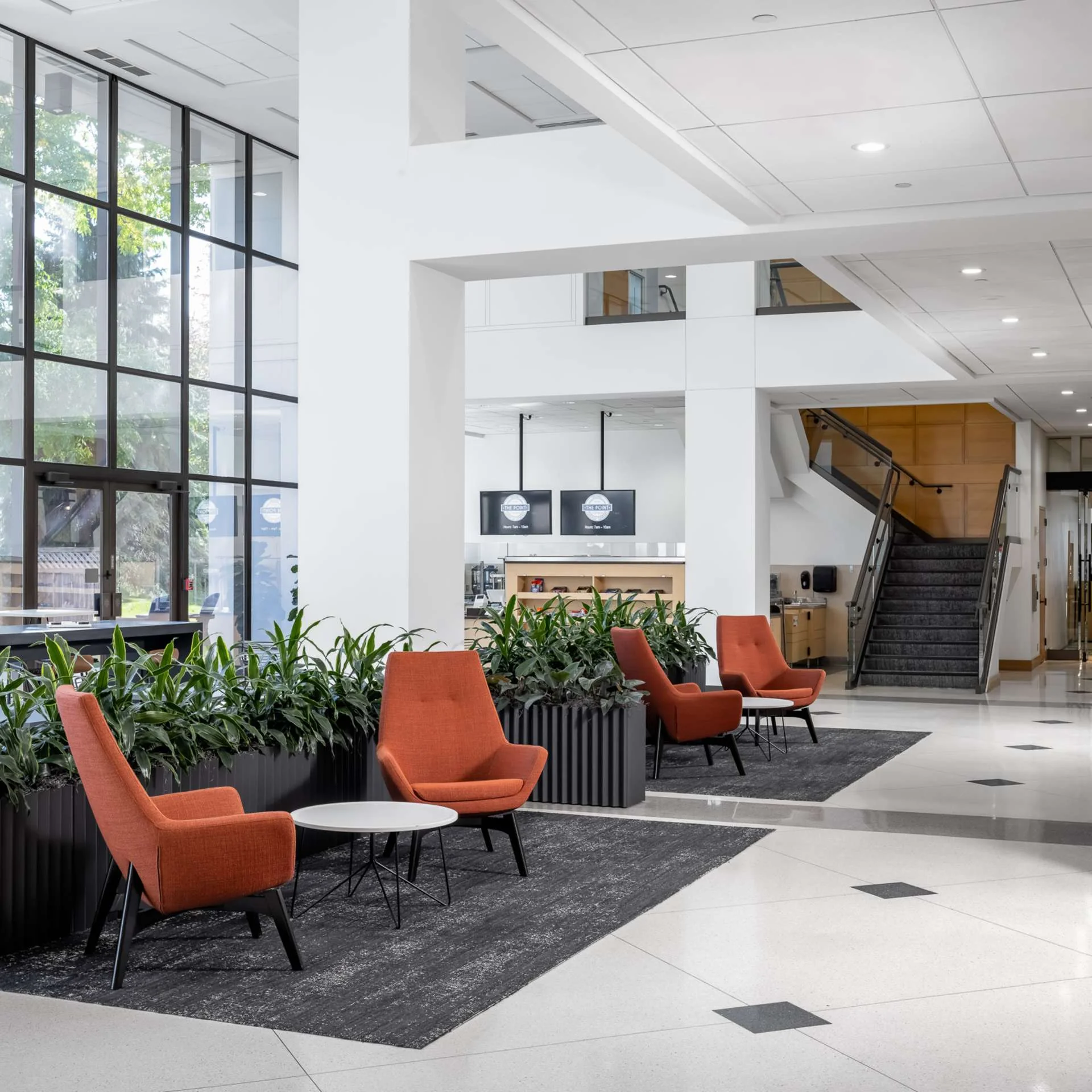 600 Metropoint — Lease in Saint Louis Park, MN, photo 2 of 4
