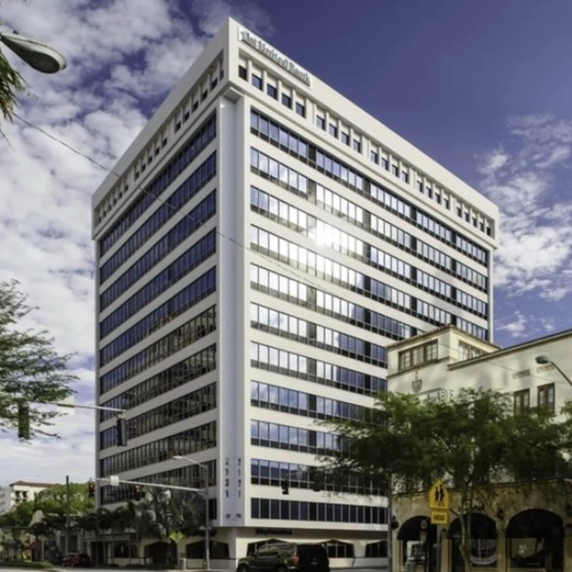 2121 Ponce — Lease in Coral Gables, FL, photo 3 of 4