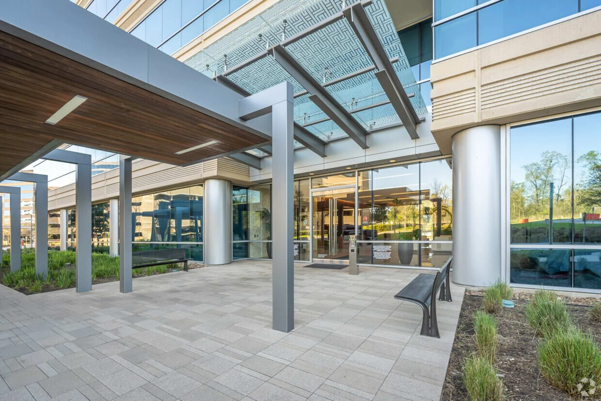Three Hughes Landing — Lease in The Woodlands, TX, photo 6 of 8