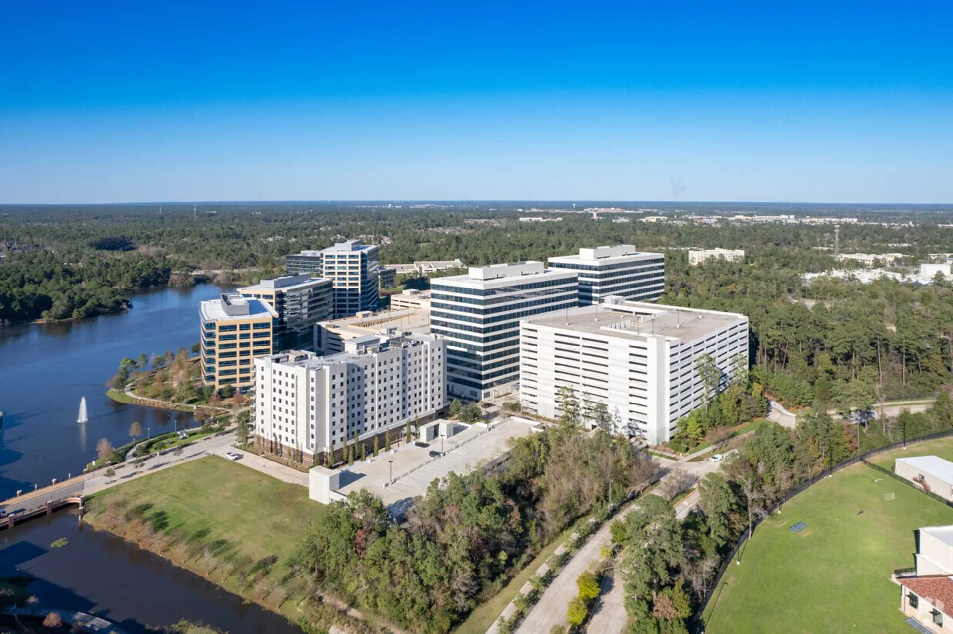 Three Hughes Landing — Lease in The Woodlands, TX, photo 8 of 8