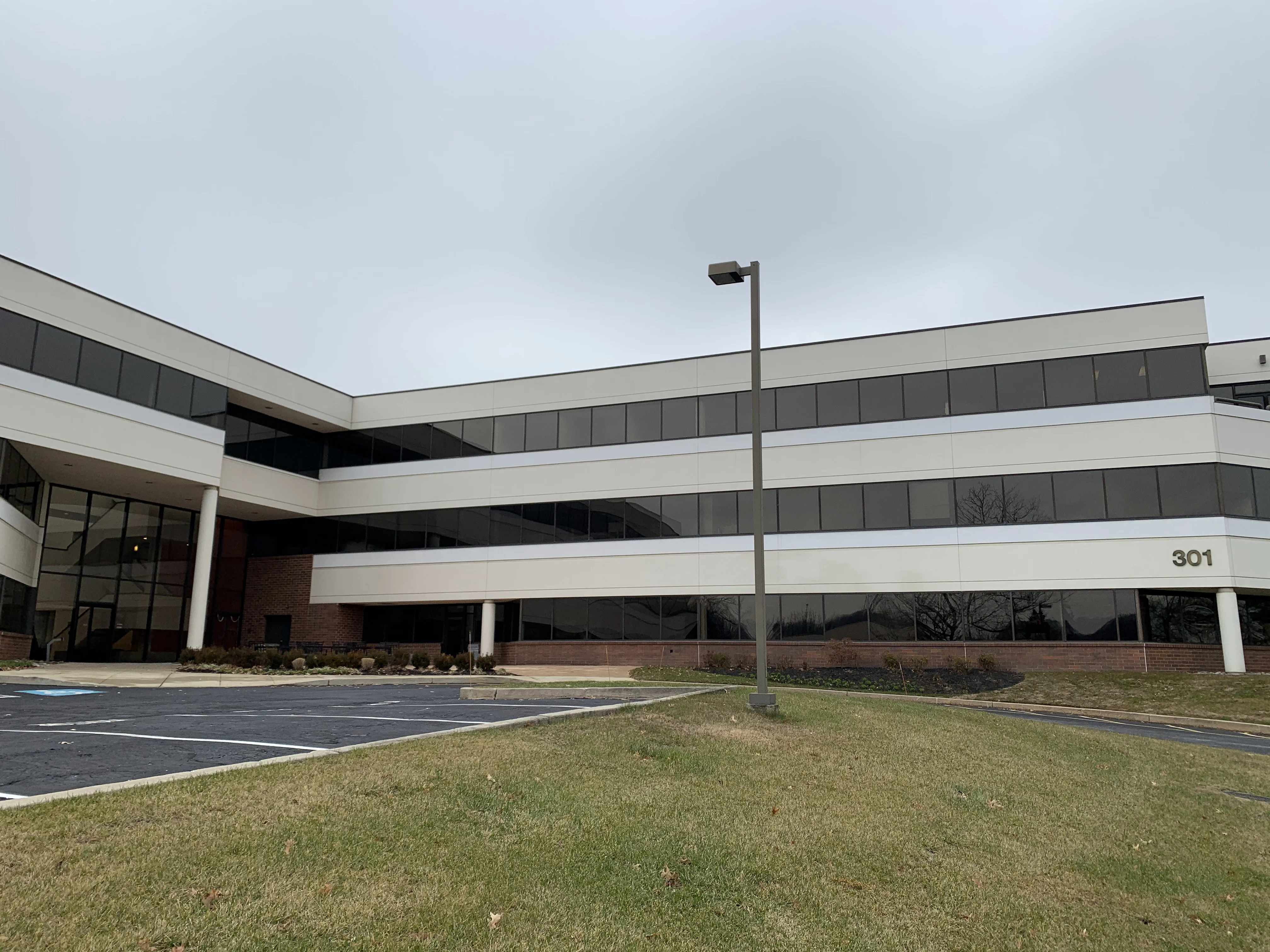 Lindenwood Drive 301 — Lease in Malvern, PA, photo 1 of 4