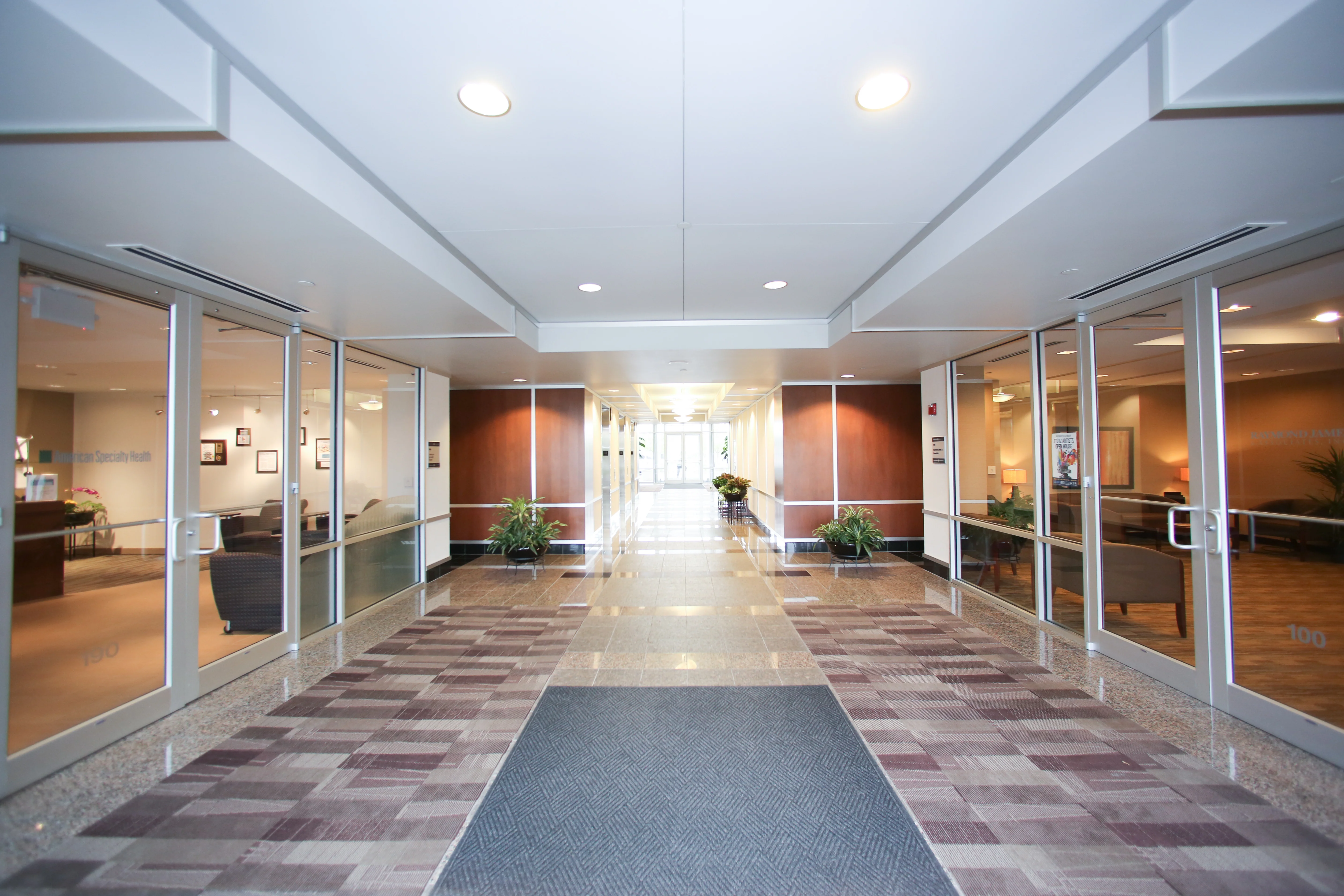 Hamilton Crossing III — Lease in Carmel, IN, photo 6 of 8