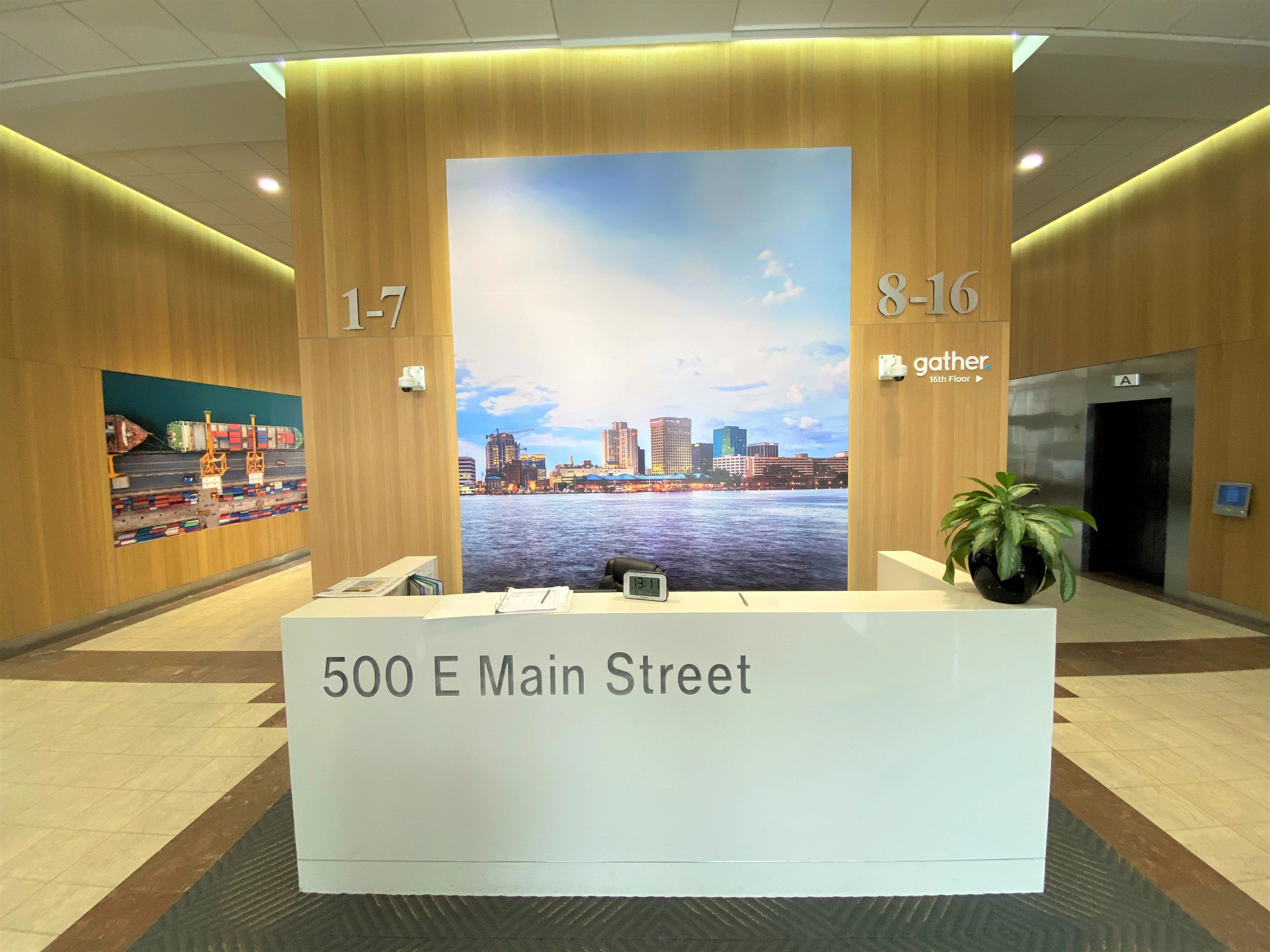 500 E Main St - photo 4 - Norfolk, VA