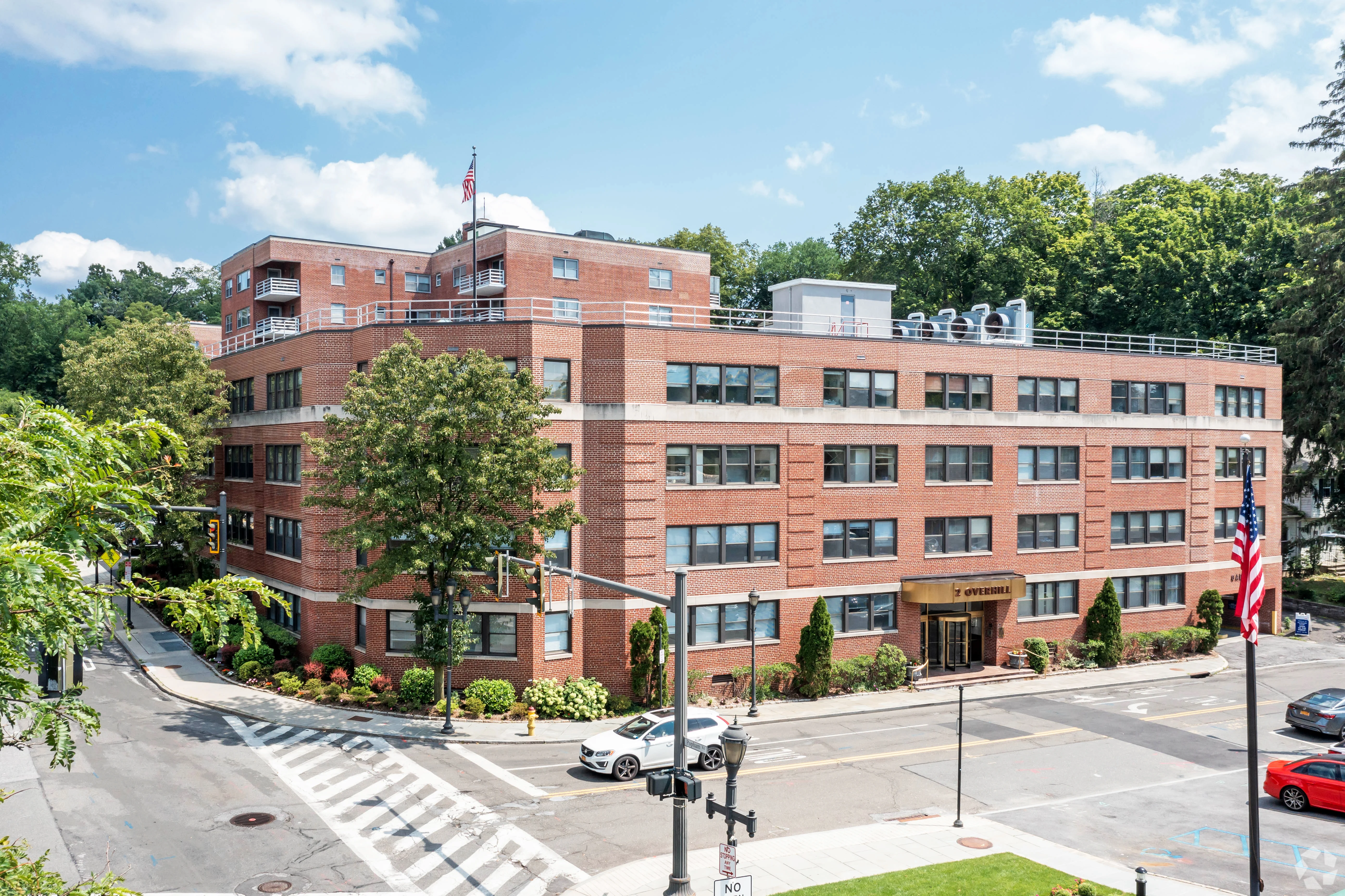 2 Overhill Rd — Lease in Scarsdale, NY, photo 1 of 1