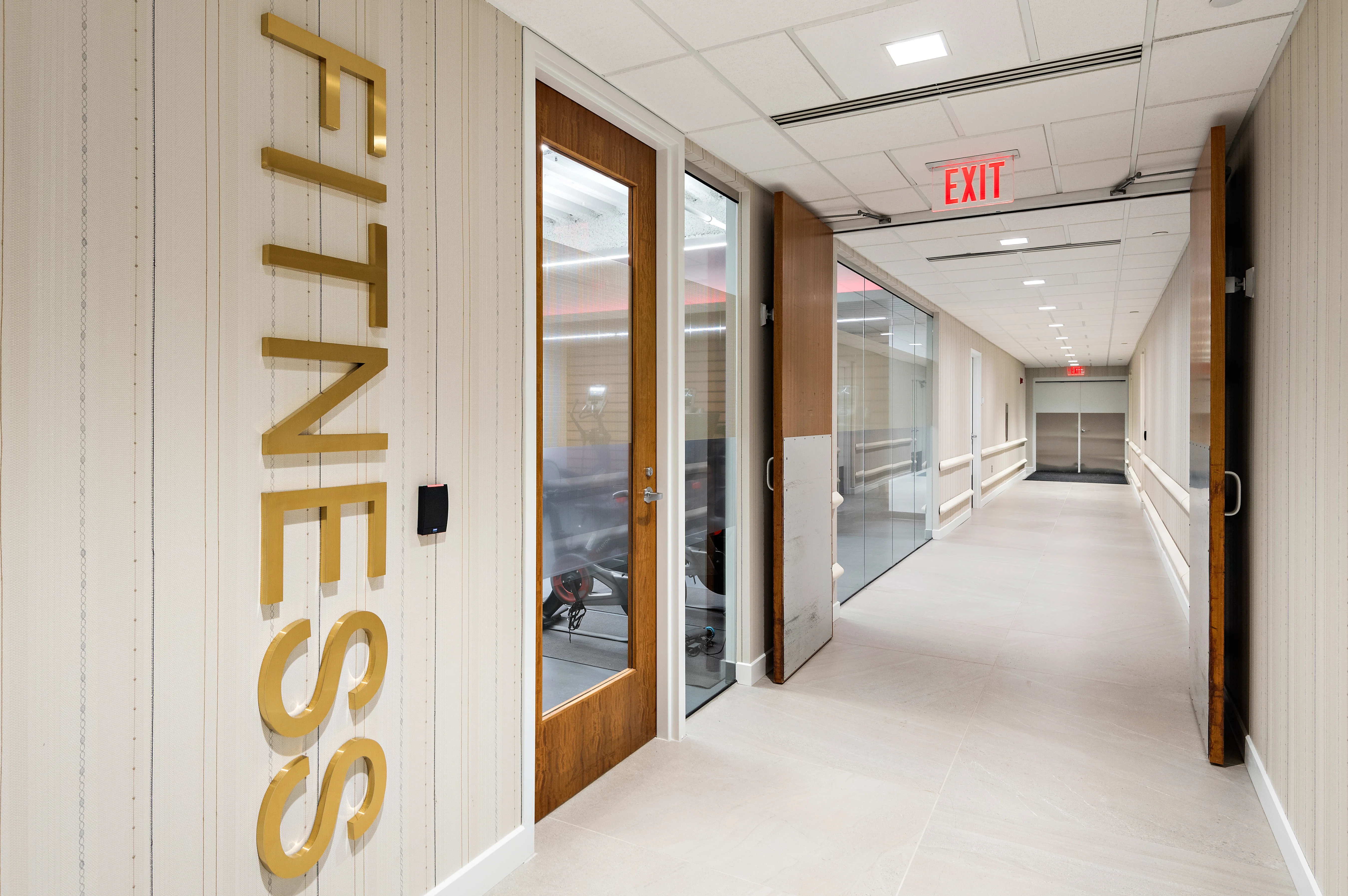 Crescent Ridge Corporate Center I — Lease in Minnetonka, MN, photo 4 of 8
