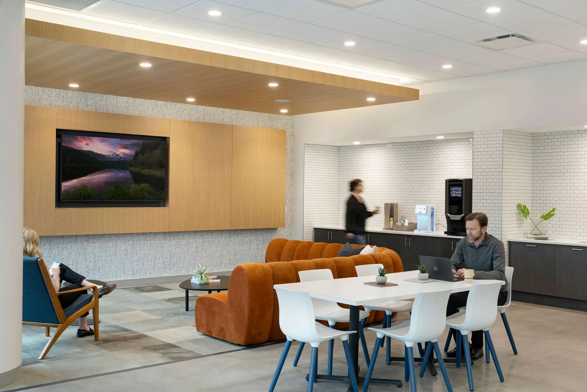 7500 Flying Cloud — Lease in Eden Prairie, MN, photo 5 of 8