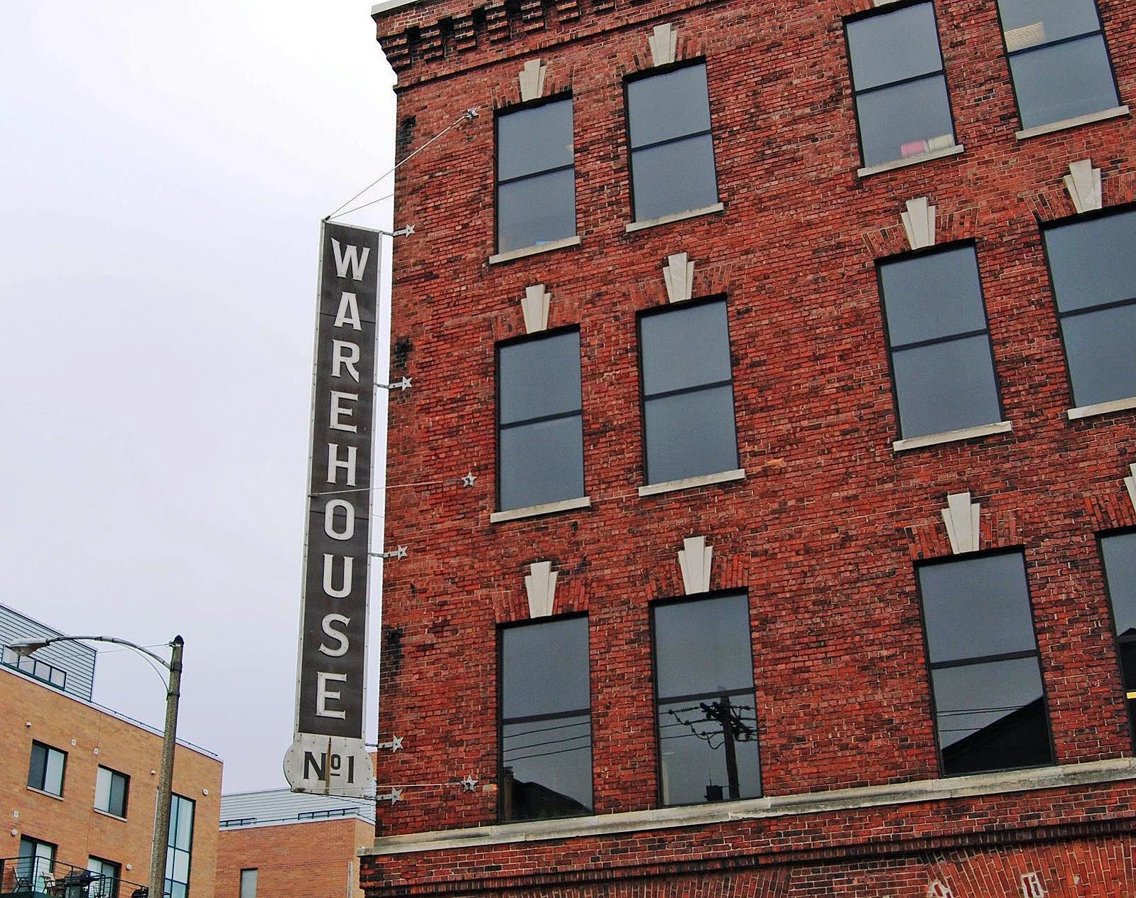 Warehouse 1 — Lease in Milwaukee, WI, photo 1 of 3