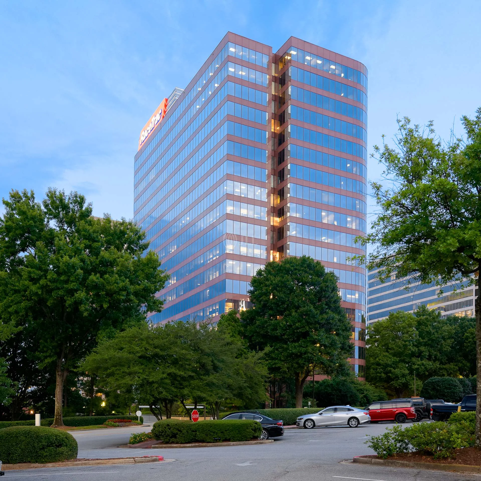Galleria 200 - photo 2 - Atlanta, GA