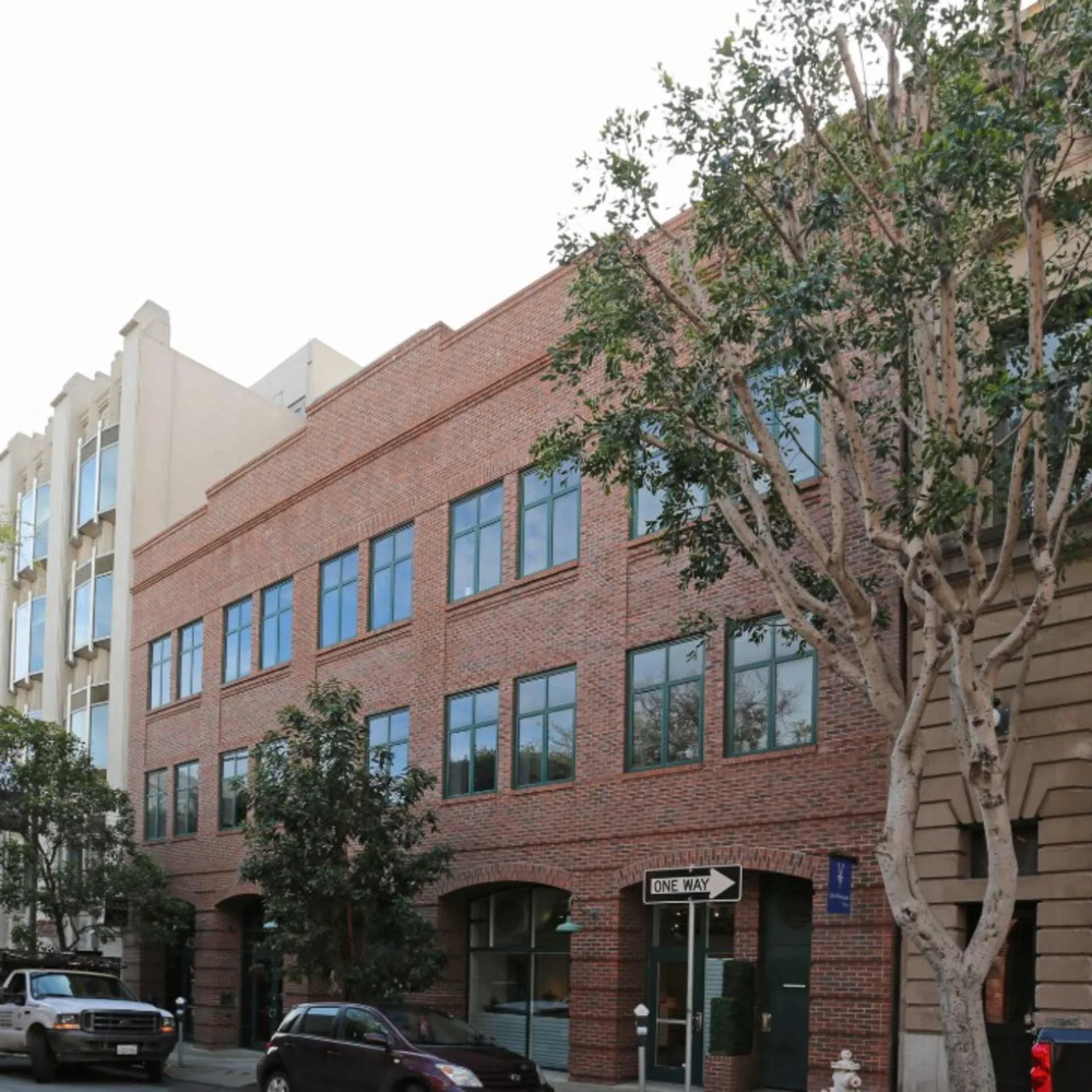 433-435 Pacific Ave