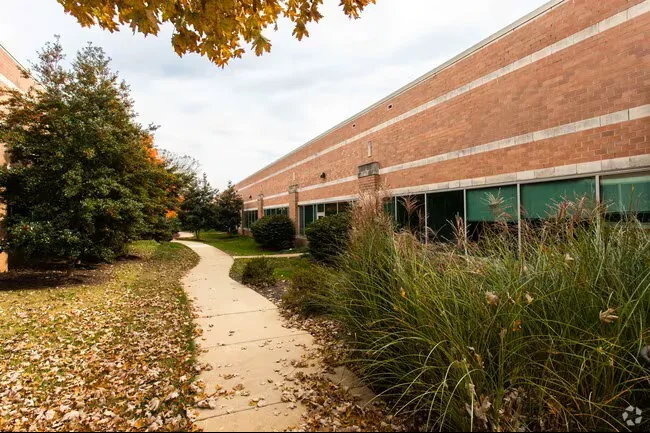 Campus at Metro Park North — Lease in Rockville, MD, photo 1 of 3