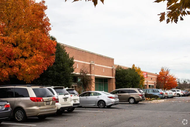 Campus at Metro Park North — Lease in Rockville, MD, photo 2 of 3