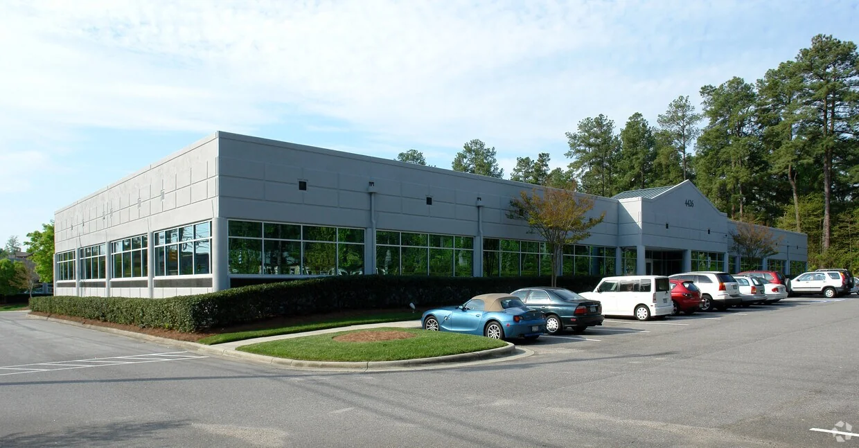 Miami North Office Park Building 2 - office in Durham, NC