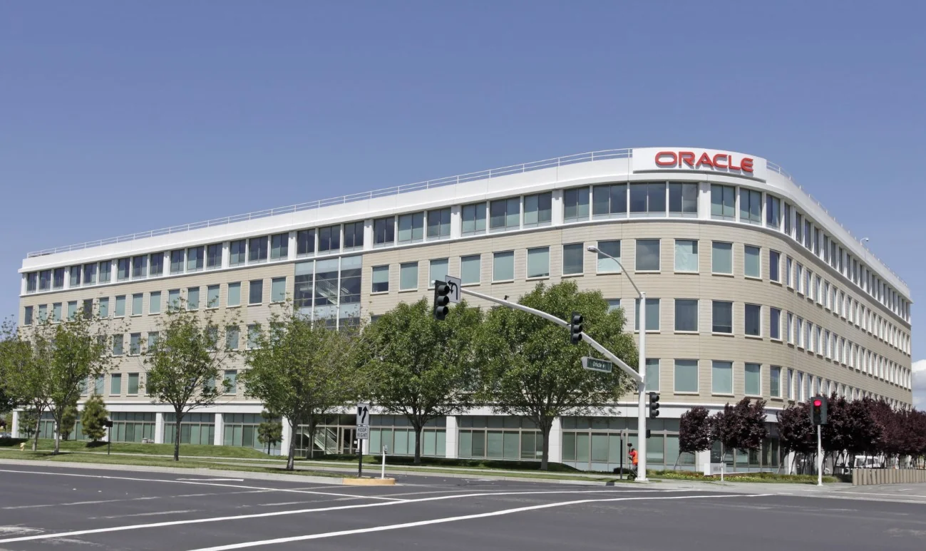 Oracle Campus Bldg G — Lease in Pleasanton, CA, photo 1 of 4