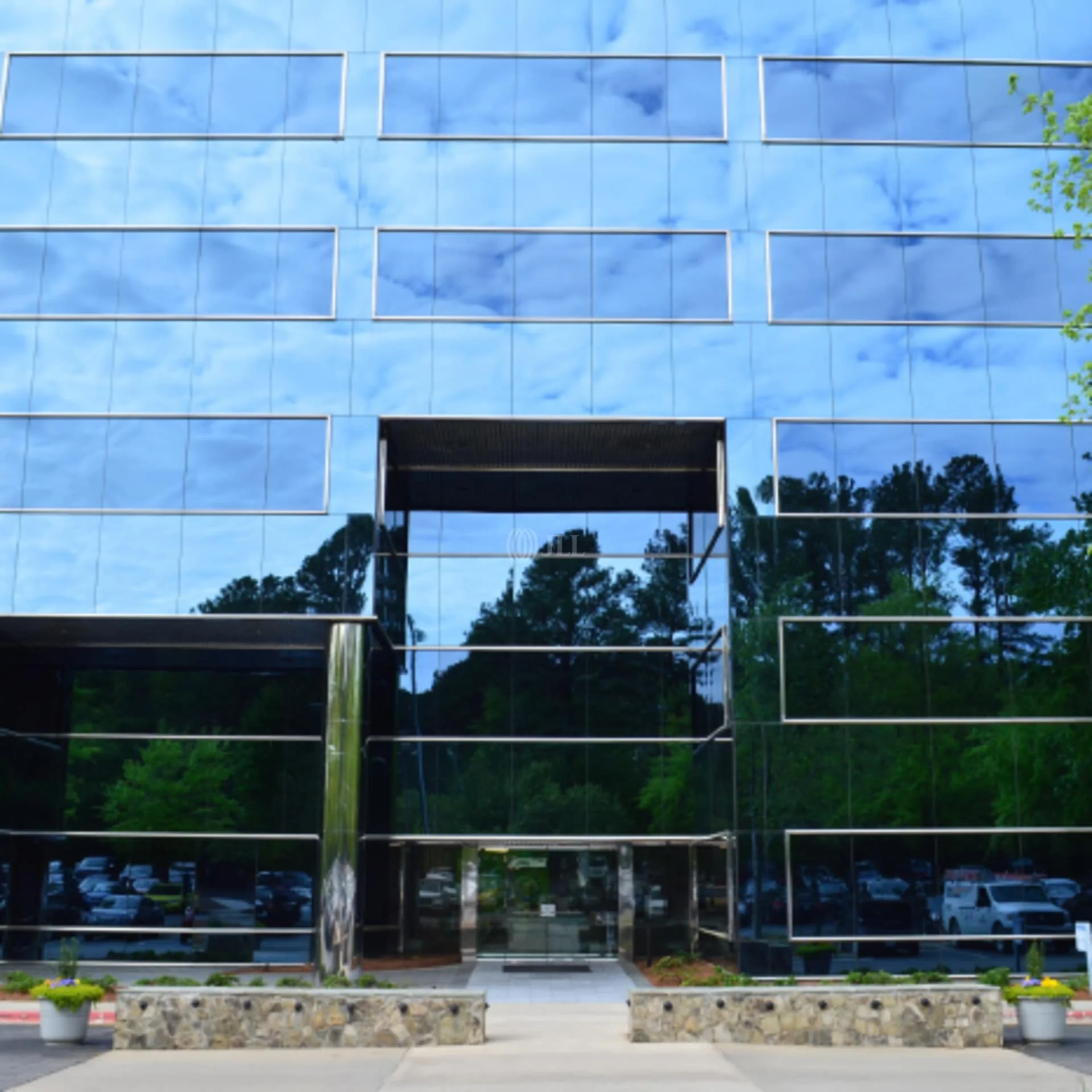 Concourse — Lease in Morrisville, NC, photo 3 of 4