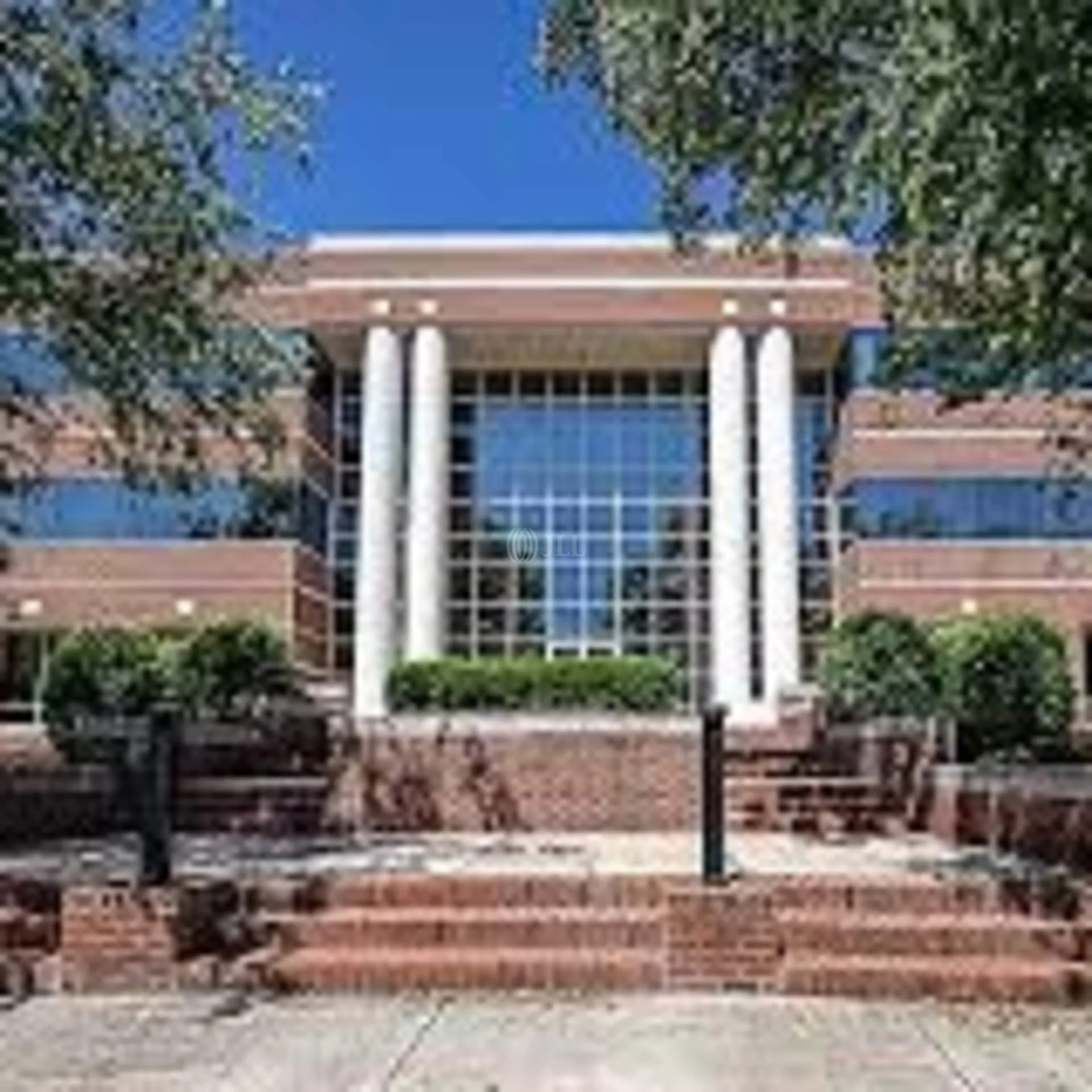 Quadrangle 2 — Lease in Chapel Hill, NC, photo 2 of 4