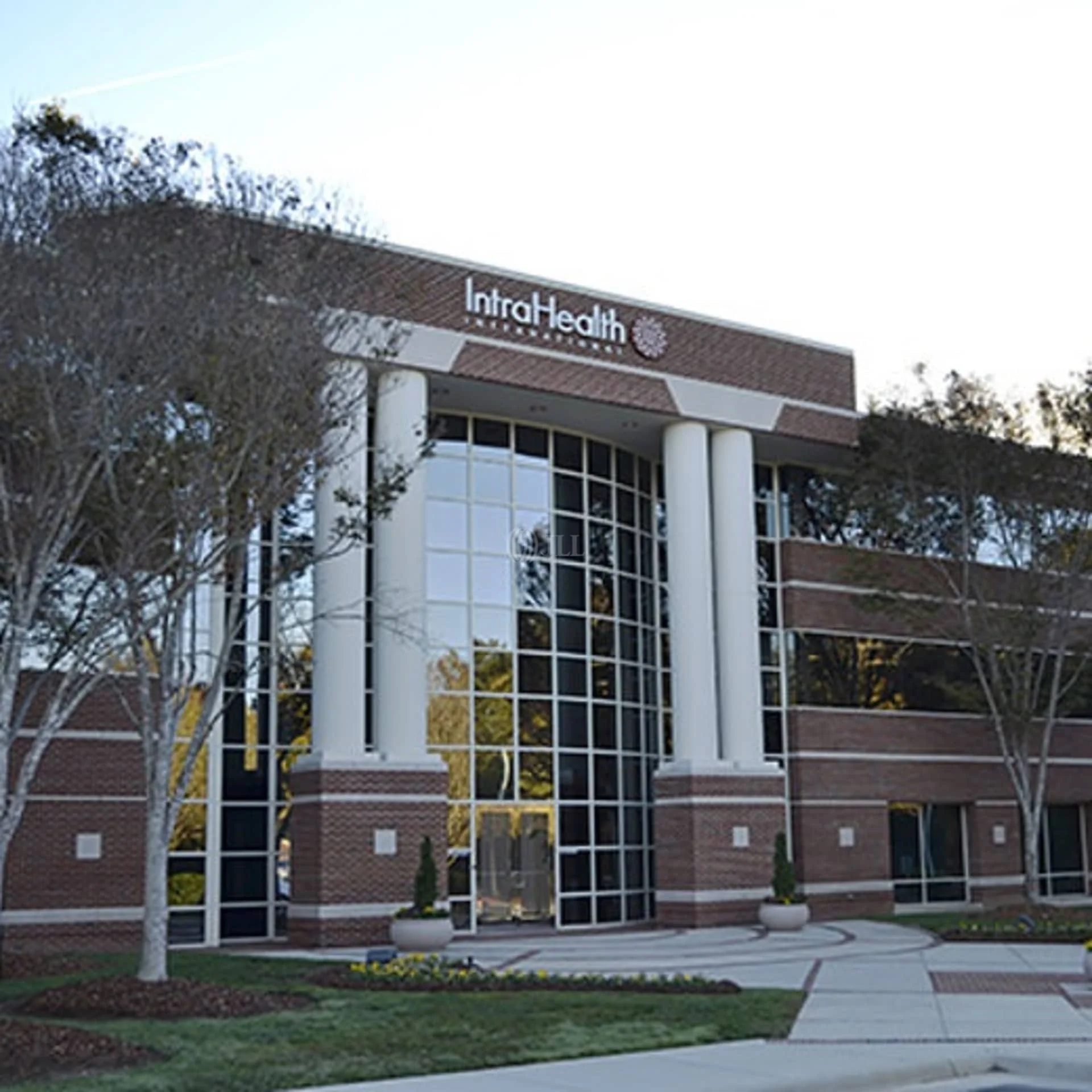 Quadrangle 4 — Lease in Chapel Hill, NC, photo 2 of 4