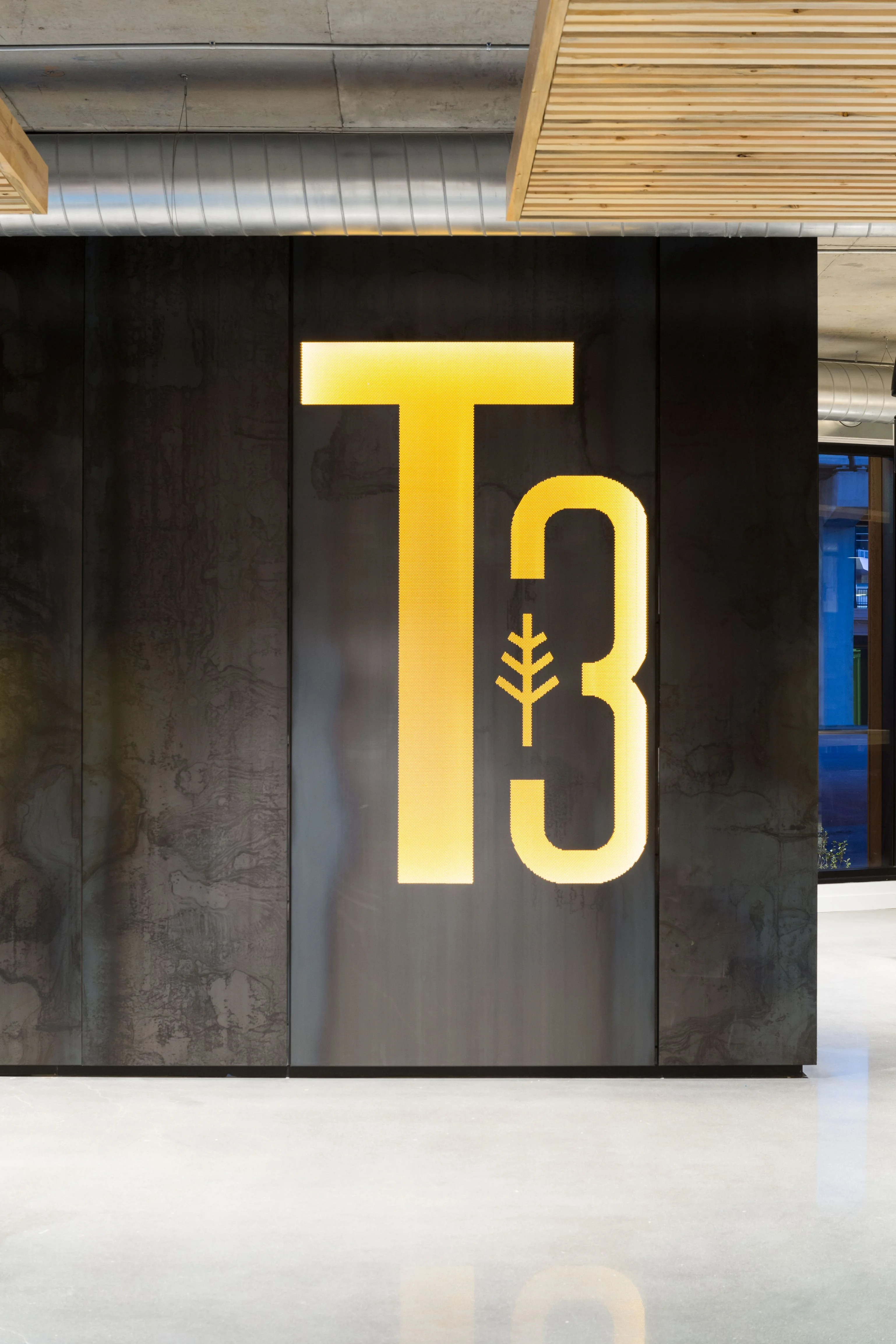 T3 - photo 12 - Minneapolis, MN