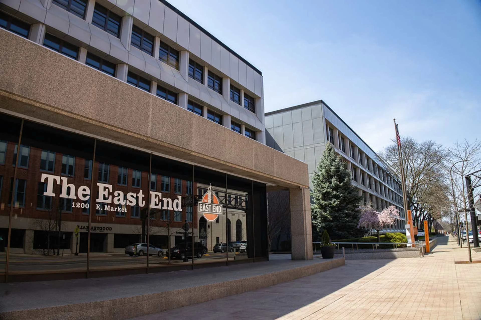 The East End — Lease in Akron, OH, photo 4 of 8