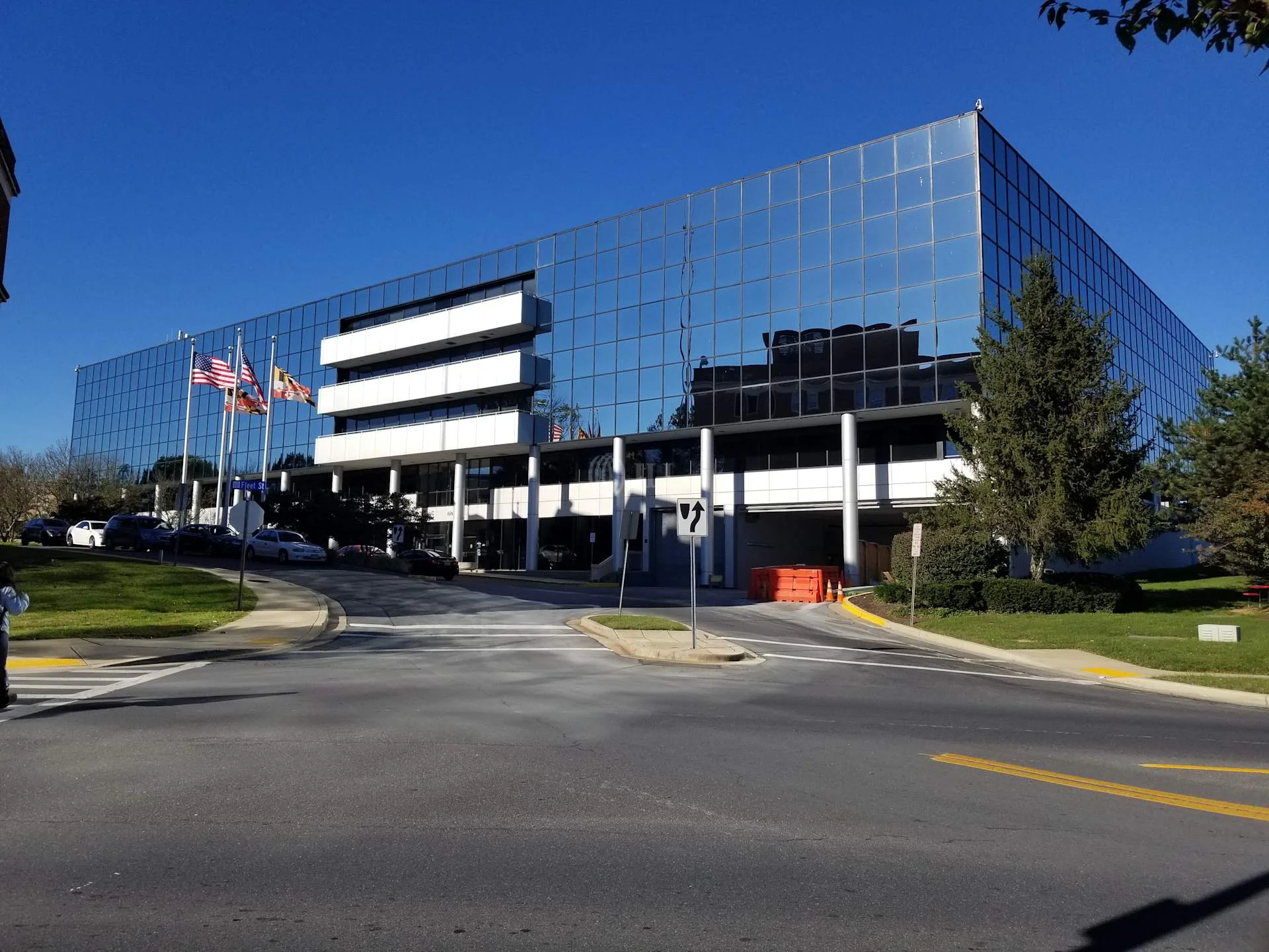 Jefferson Plaza 1 — Lease in Rockville, MD, photo 4 of 8