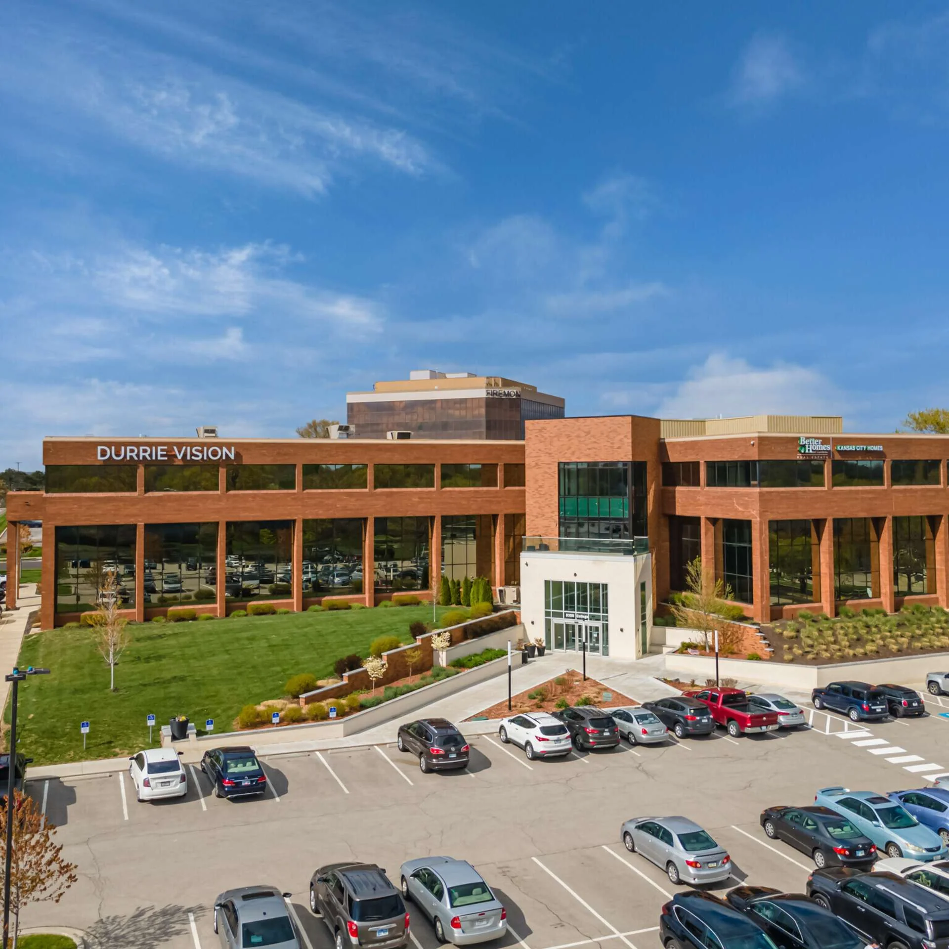 8300 College Blvd — Lease in Overland Park, KS, photo 1 of 1
