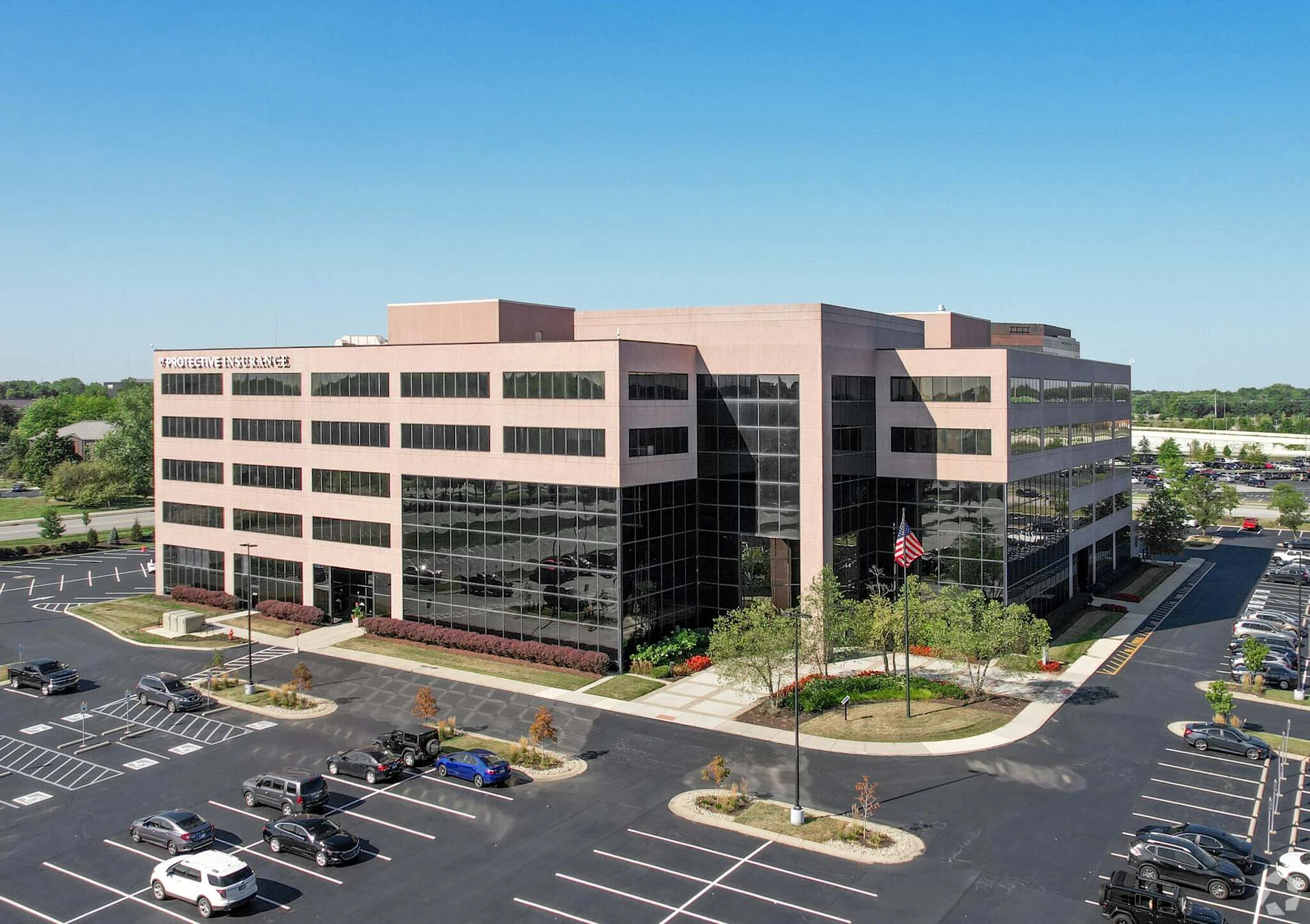 The Congressional — Lease in Carmel, IN, photo 1 of 8