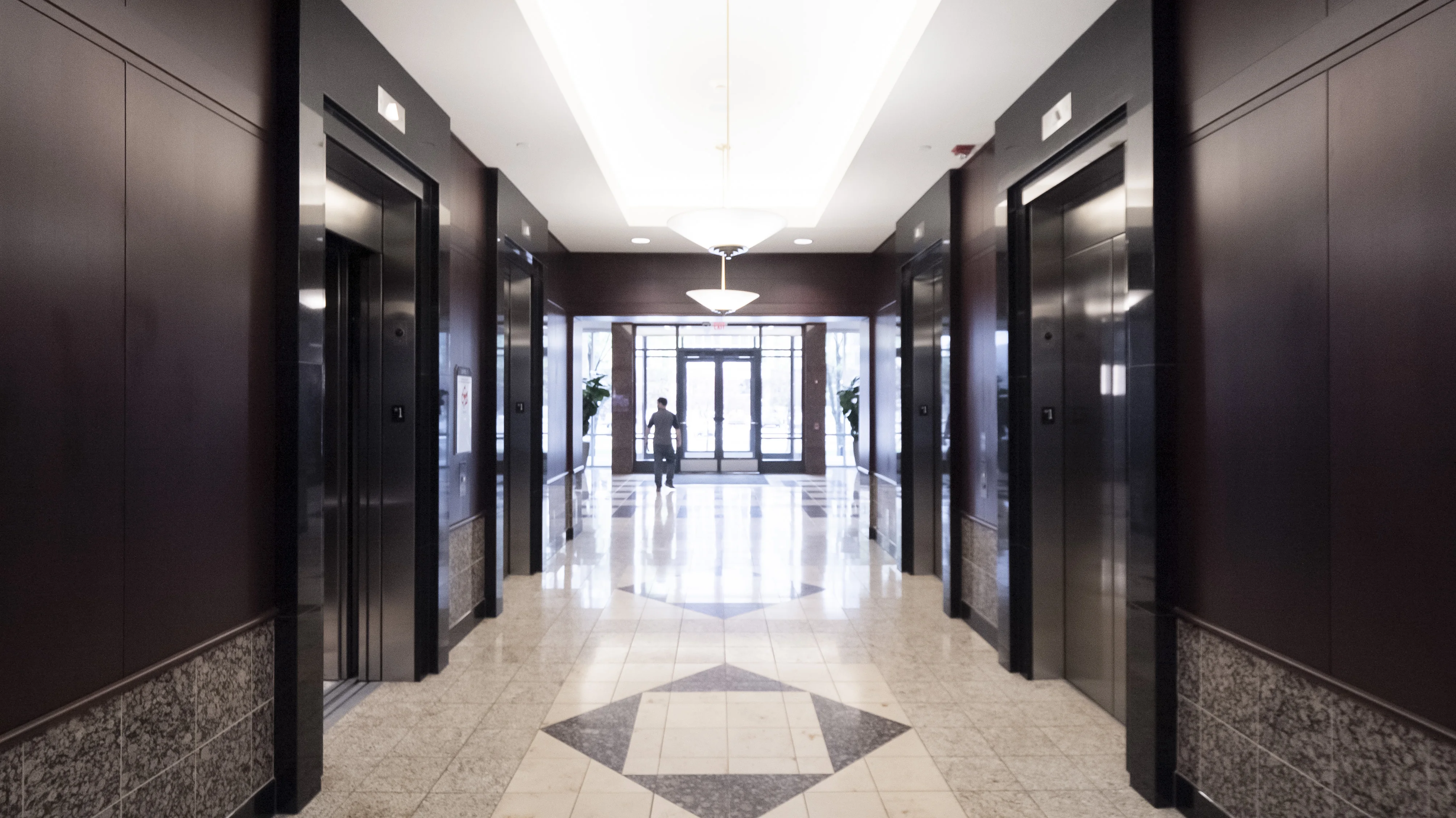 1600 Tower at West End — Lease in Saint Louis Park, MN, photo 3 of 8