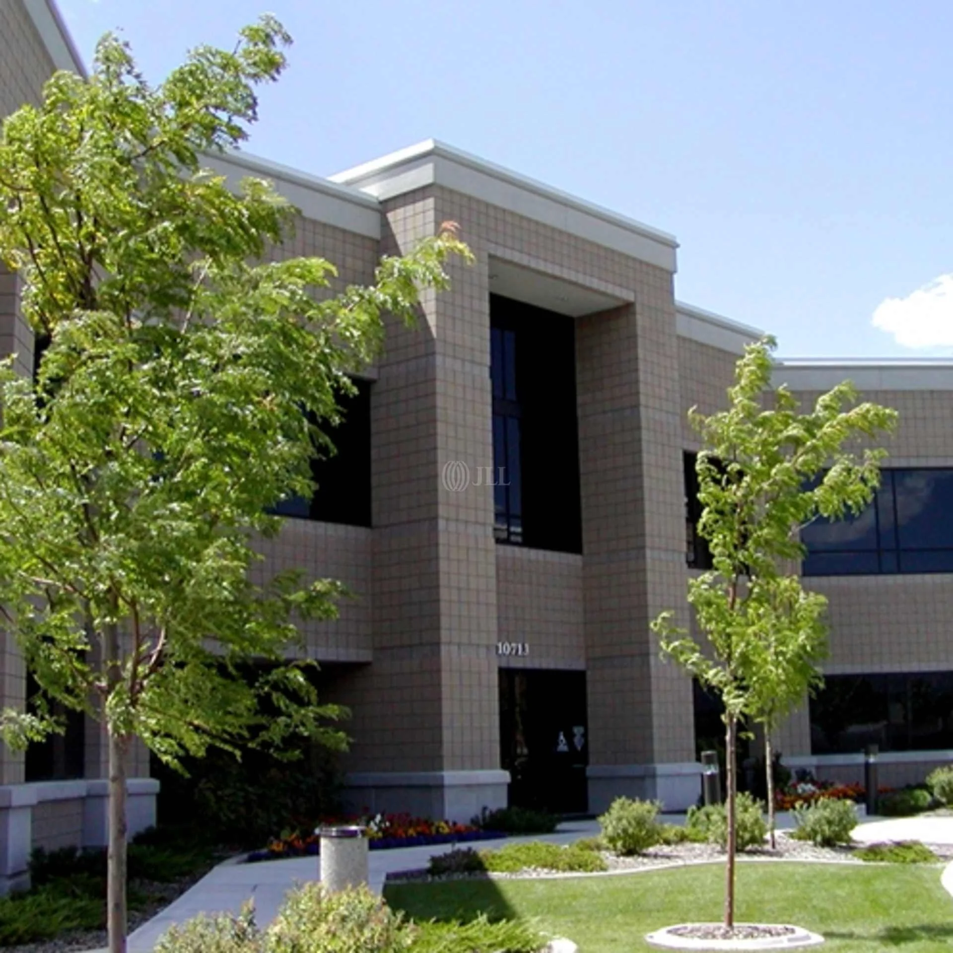 Jordan Gateway Plaza I — Lease in South Jordan, UT, photo 2 of 4