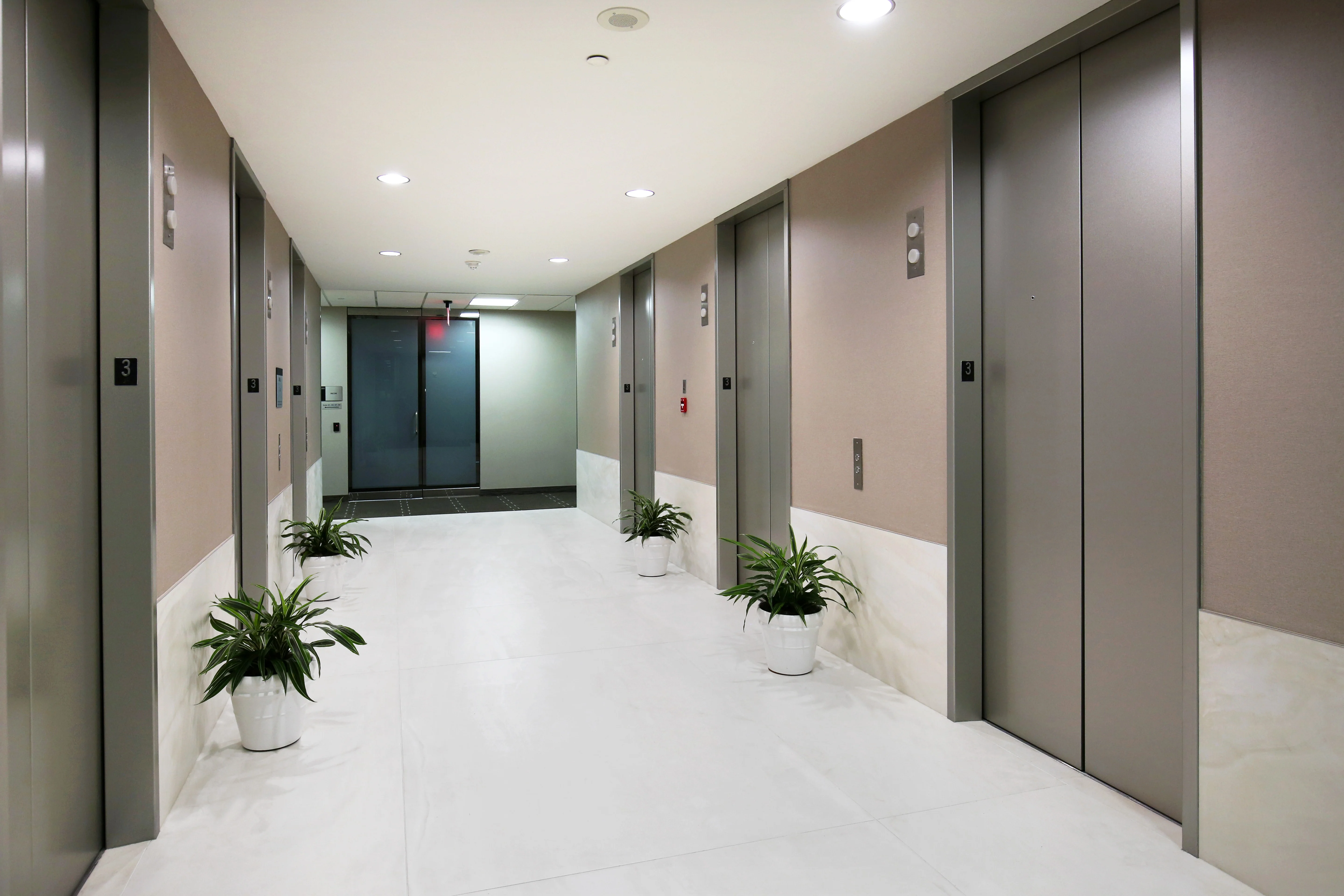 Stone Tower - photo 3 - Dallas, TX