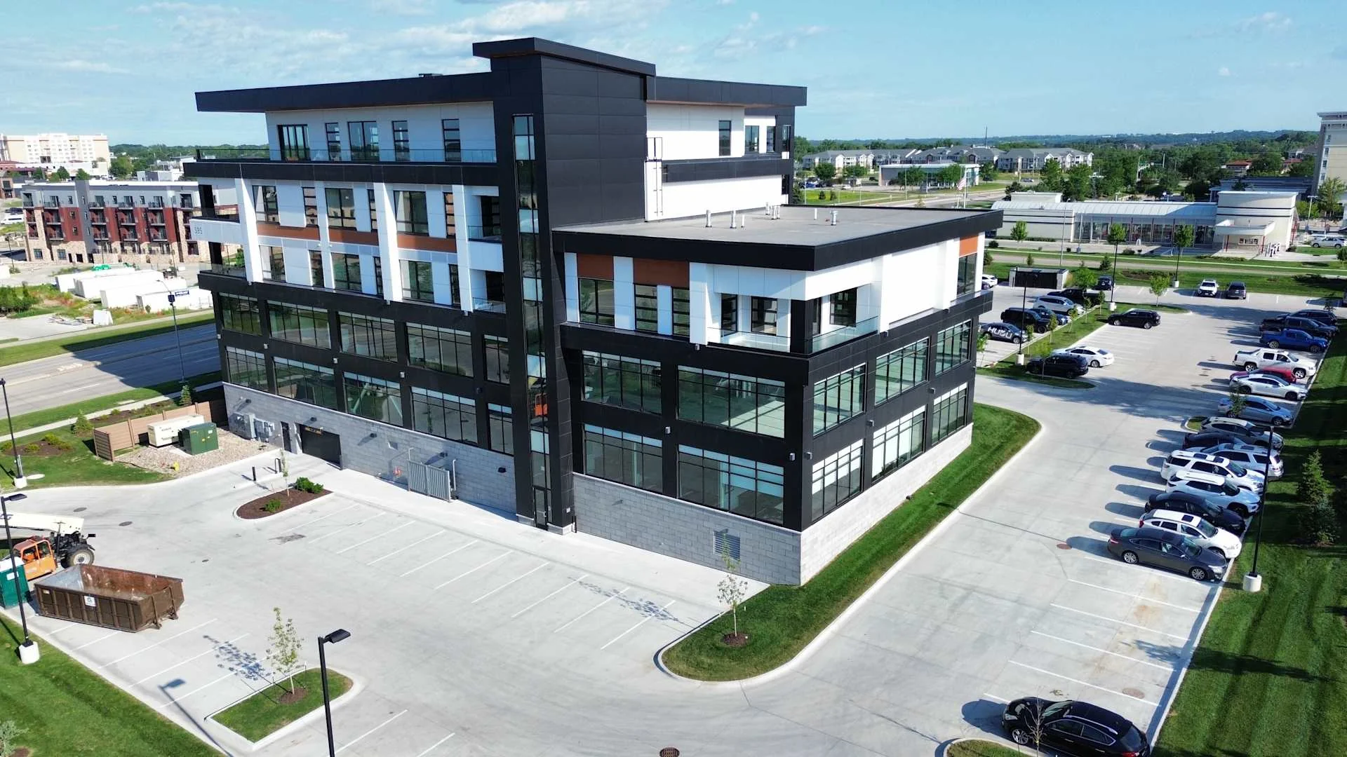595 Tower — Lease in West Des Moines, IA, photo 3 of 6