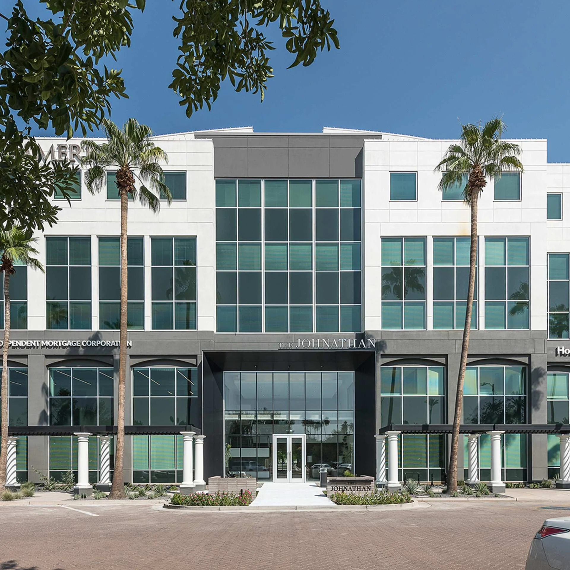 The Johnathan — Lease in Chandler, AZ, photo 1 of 1