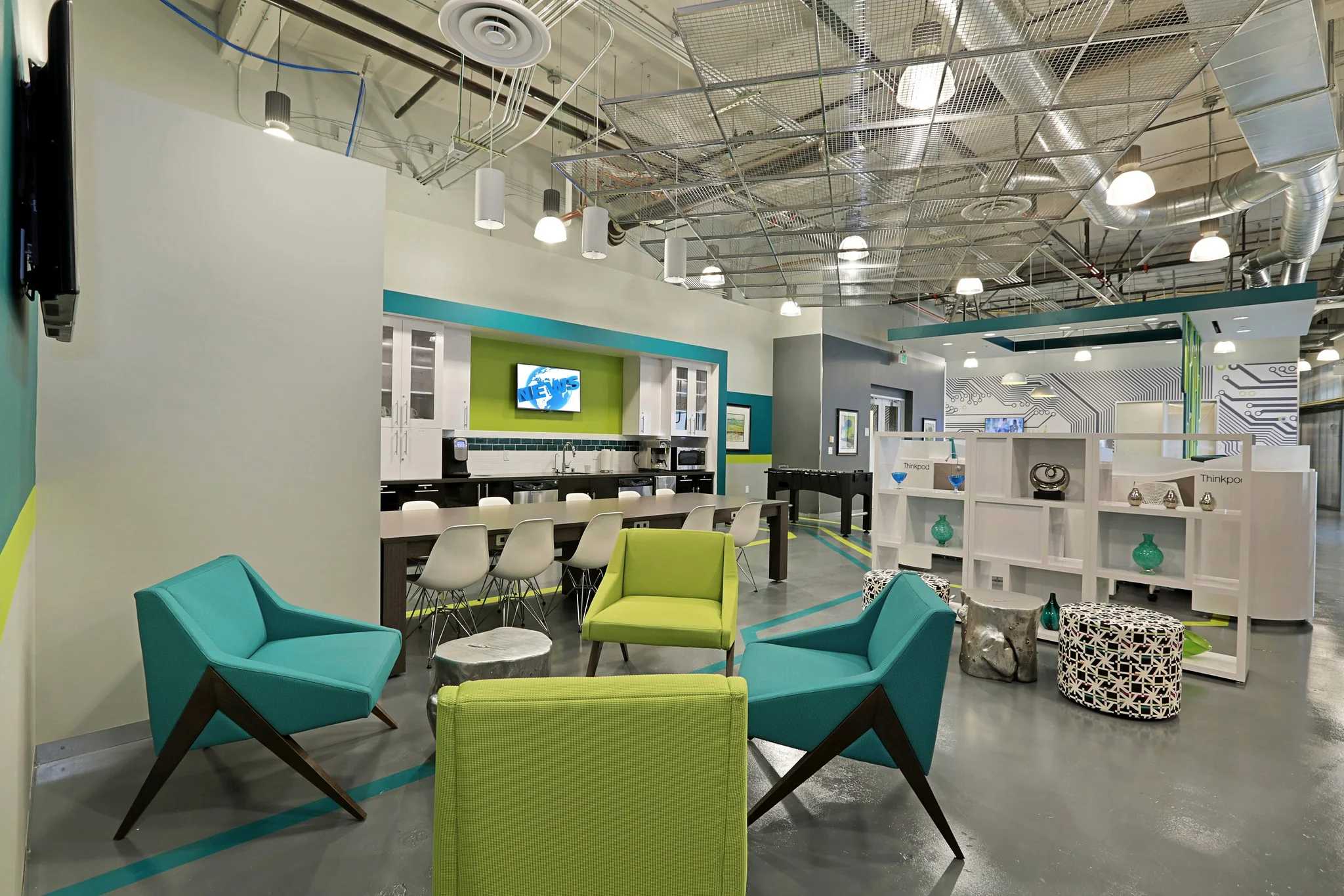 The Texas Drive Building — Lease in Sugar Land, TX, photo 3 of 8