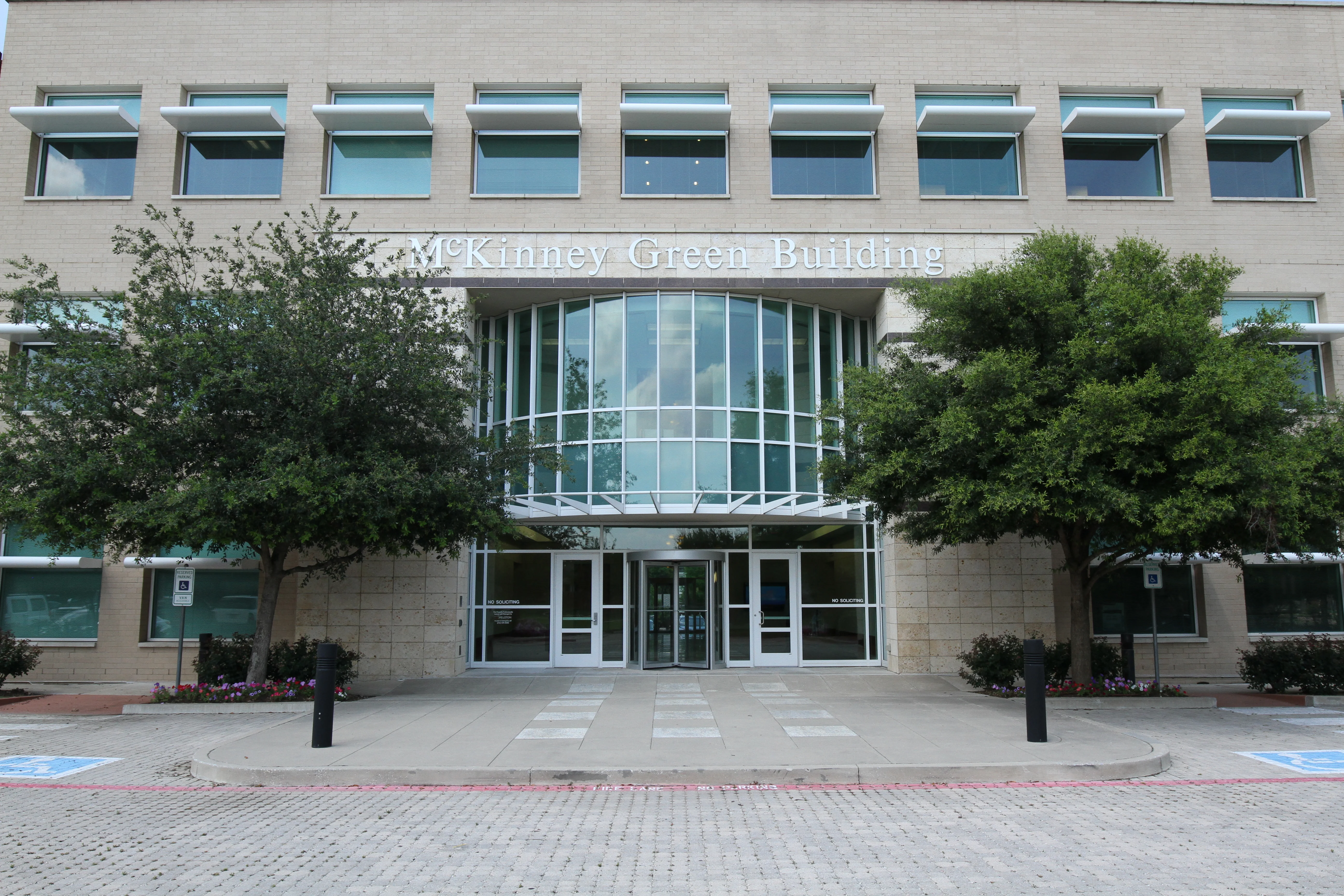 The McKinney Green Building — Lease in Mckinney, TX, photo 2 of 8