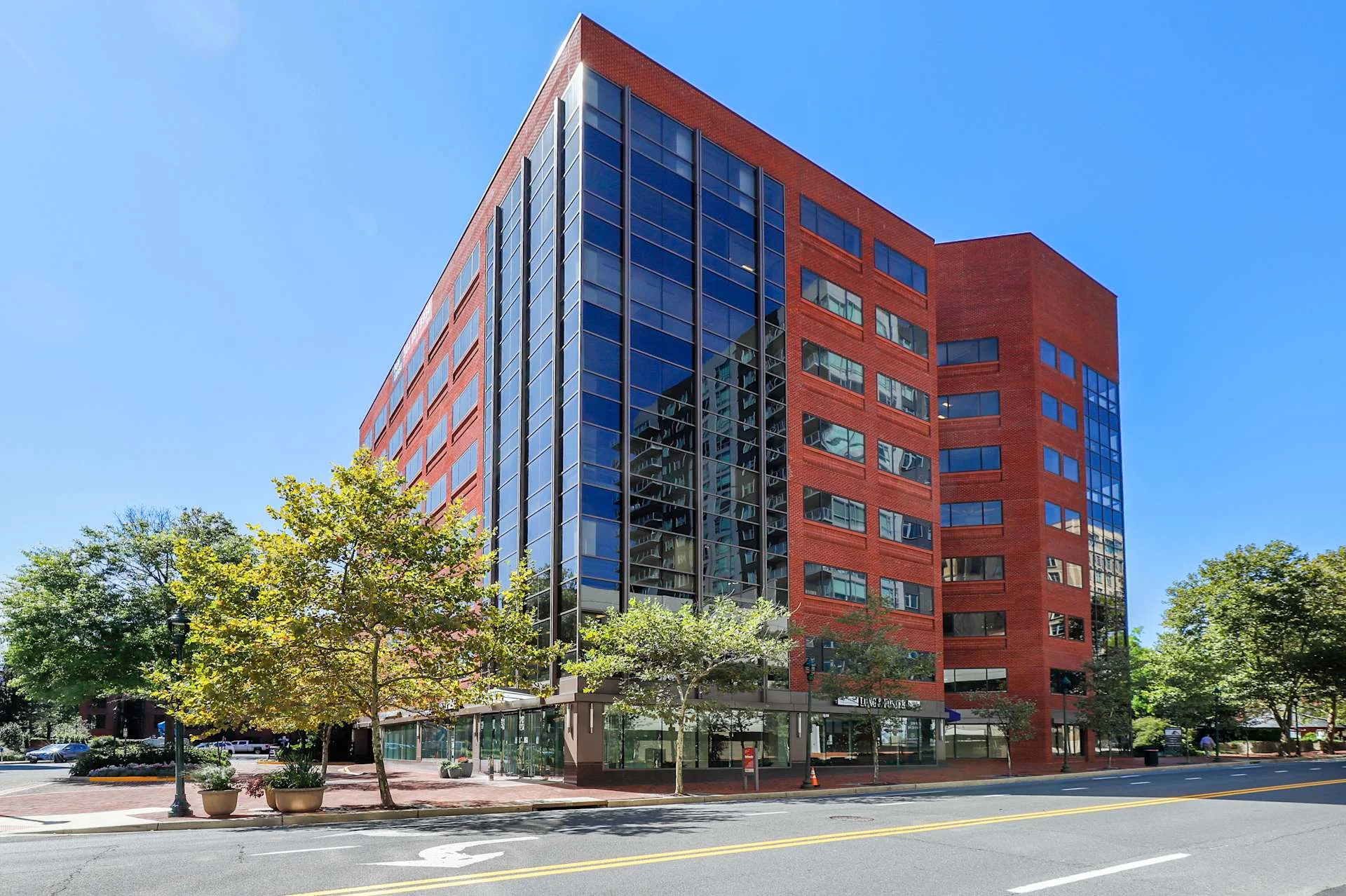 Garden Plaza Bethesda