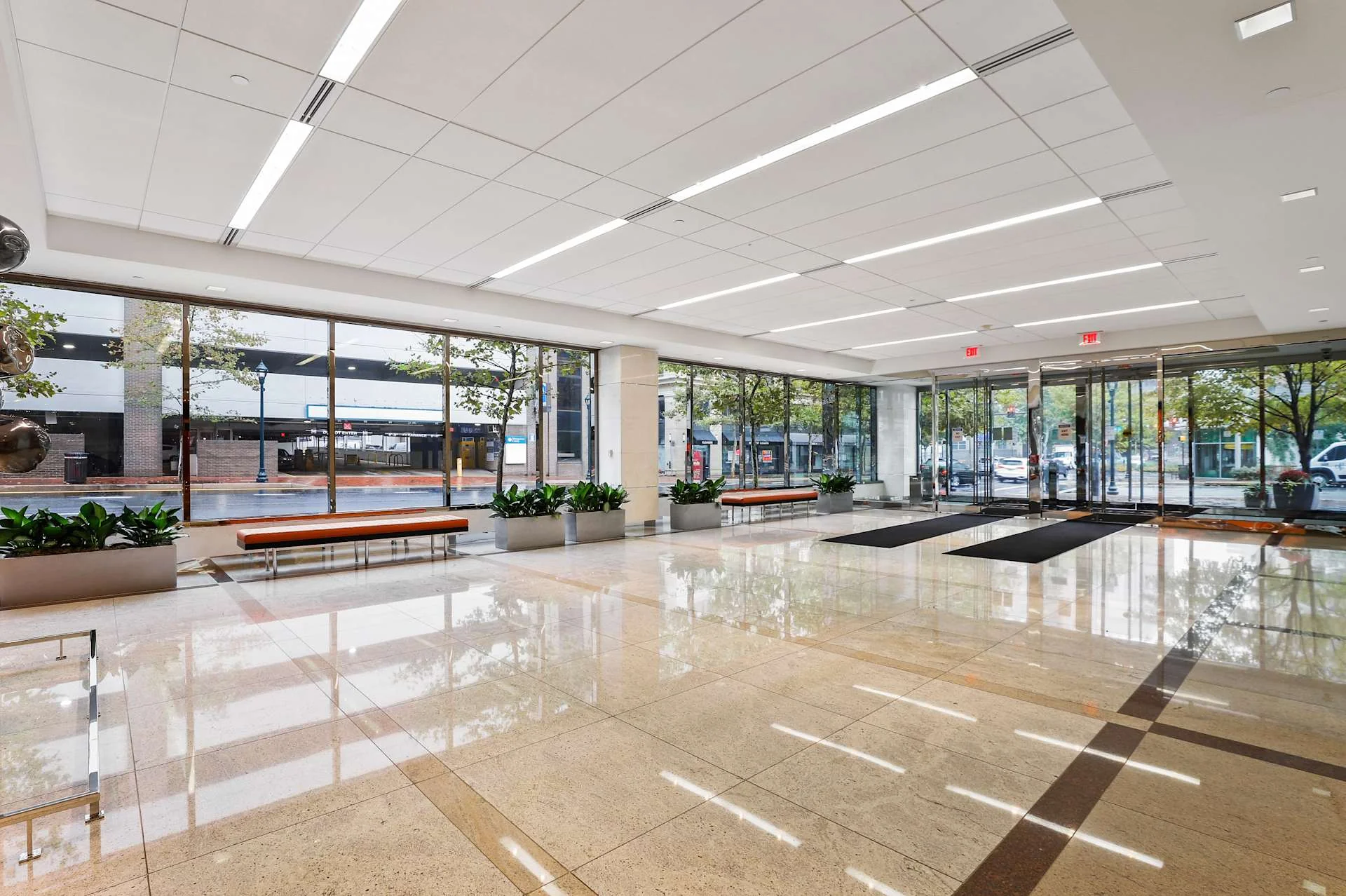 Garden Plaza Bethesda — Lease in Bethesda, MD, photo 4 of 8