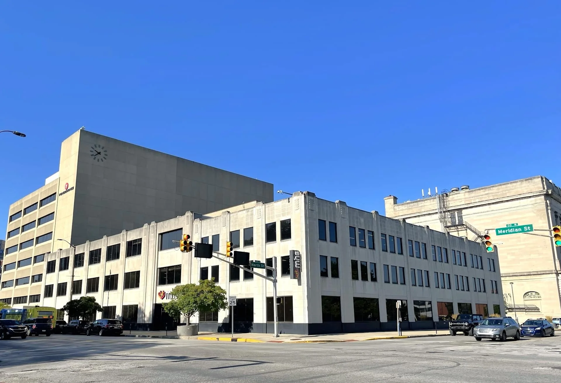 550 on The Park - photo 1 - Indianapolis, IN