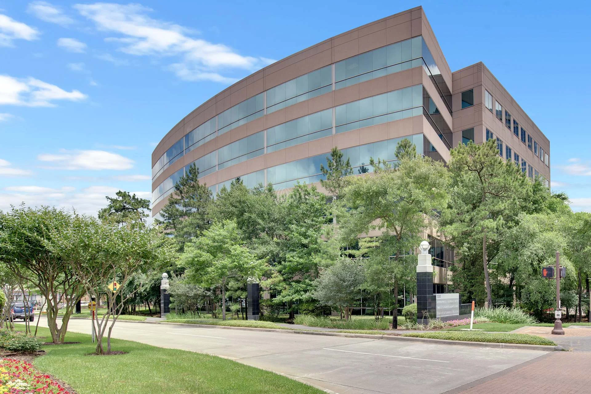 Town Center I — Lease in The Woodlands, TX, photo 6 of 8