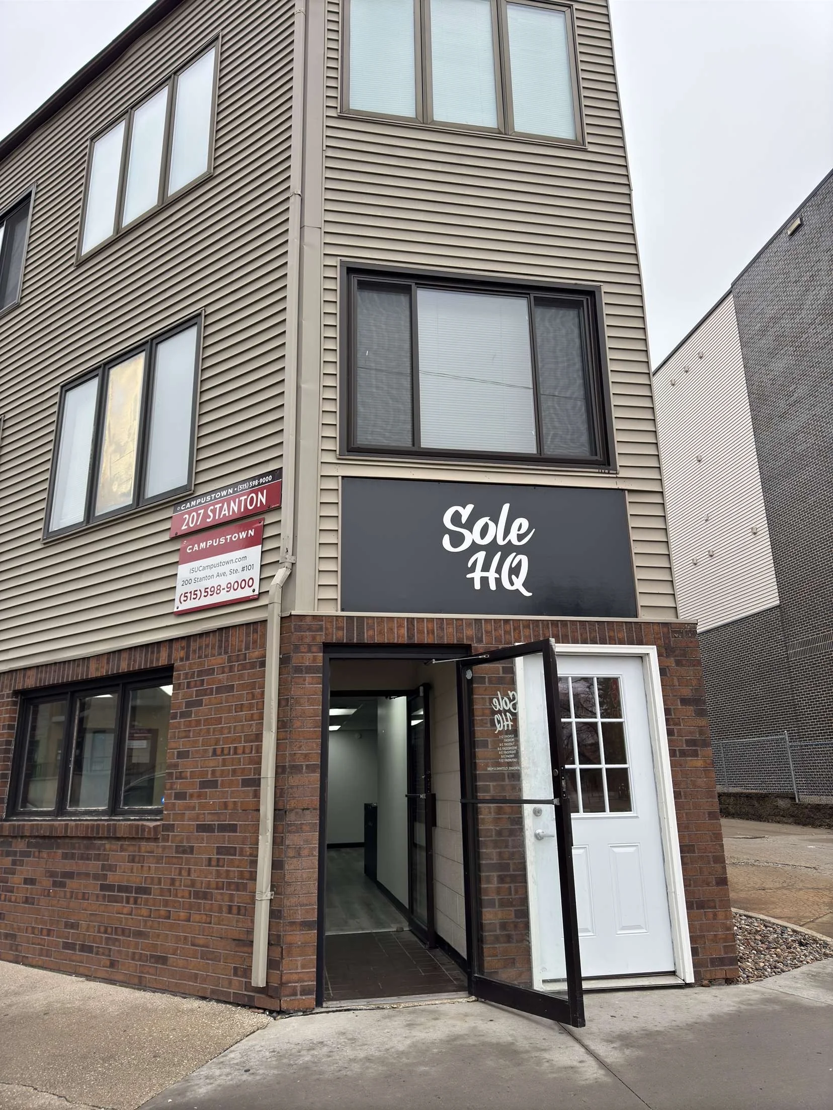 207 Stanton Ave