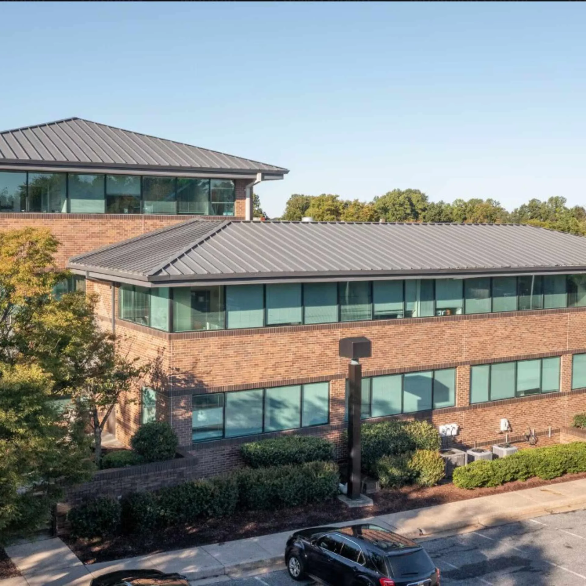 2 Park Center Ct