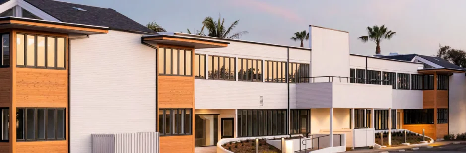 Bungalows Del Mar — Lease in Del Mar, CA, photo 1 of 8