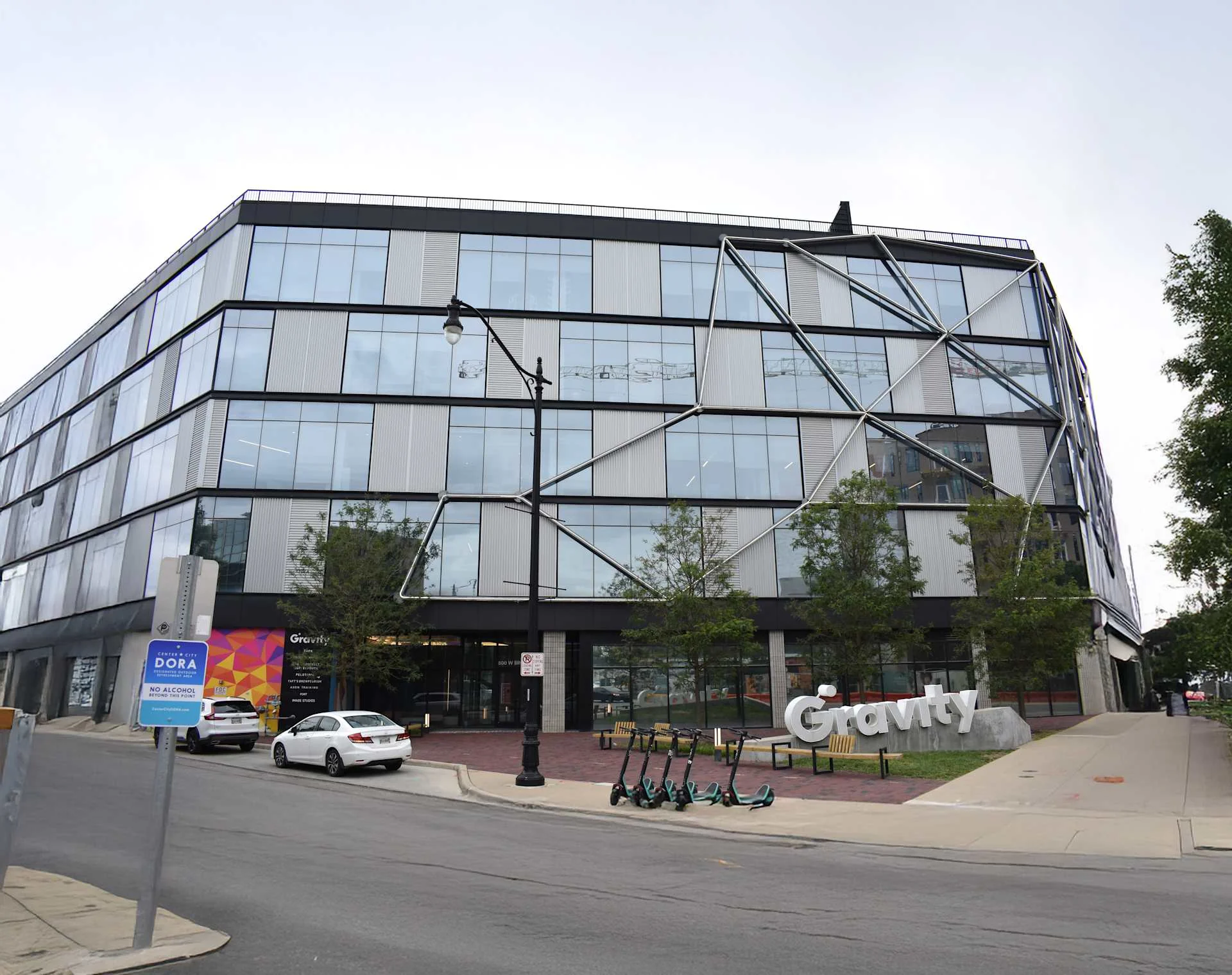500 W Broad - office in Columbus, OH