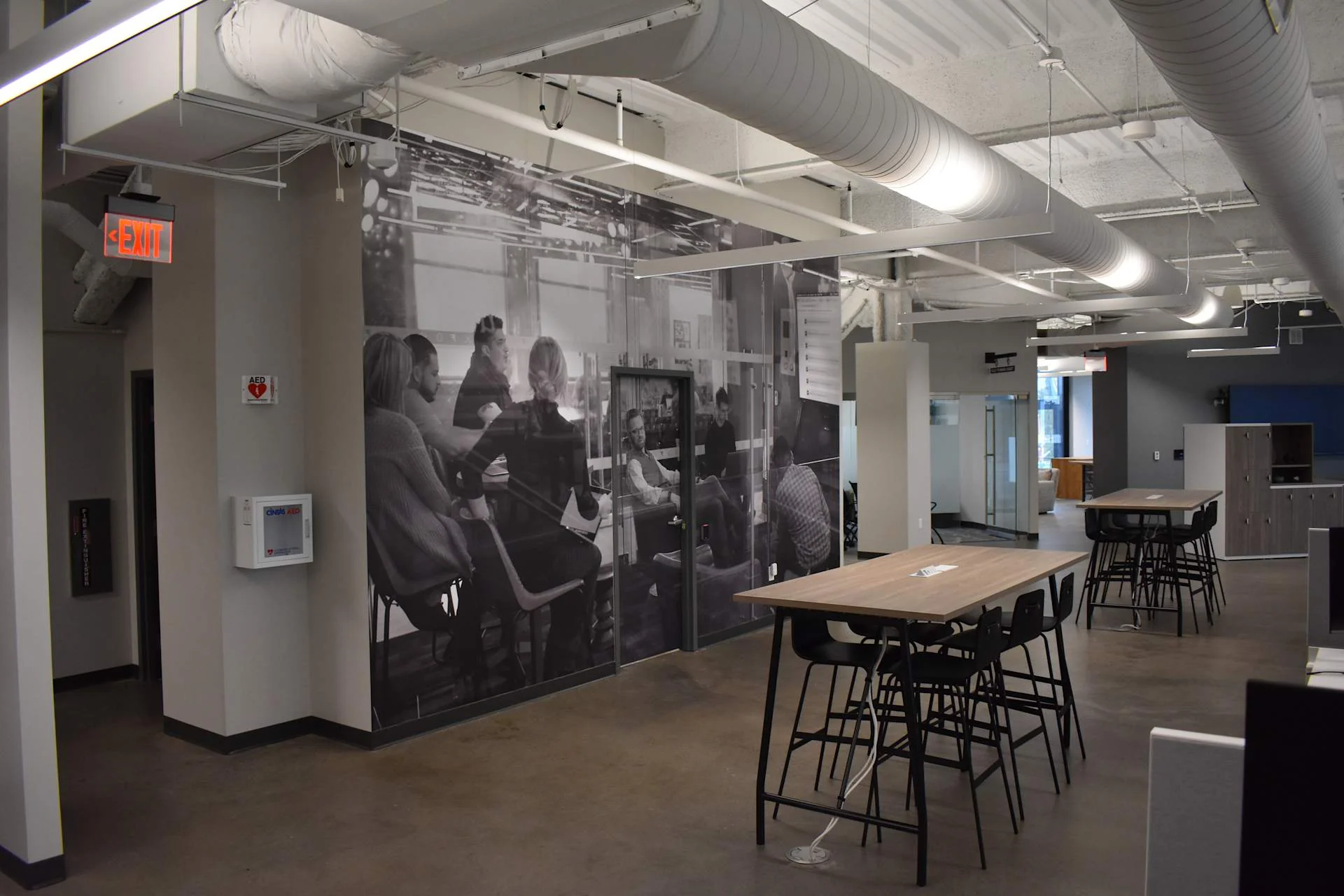 500 W Broad - photo 3 - Columbus, OH