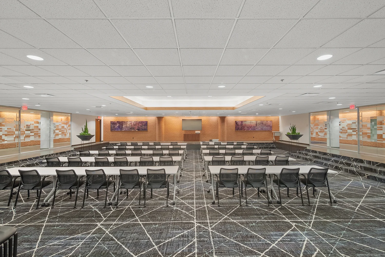 Maritz Corporate Campus — Lease in Fenton, MO, photo 7 of 8
