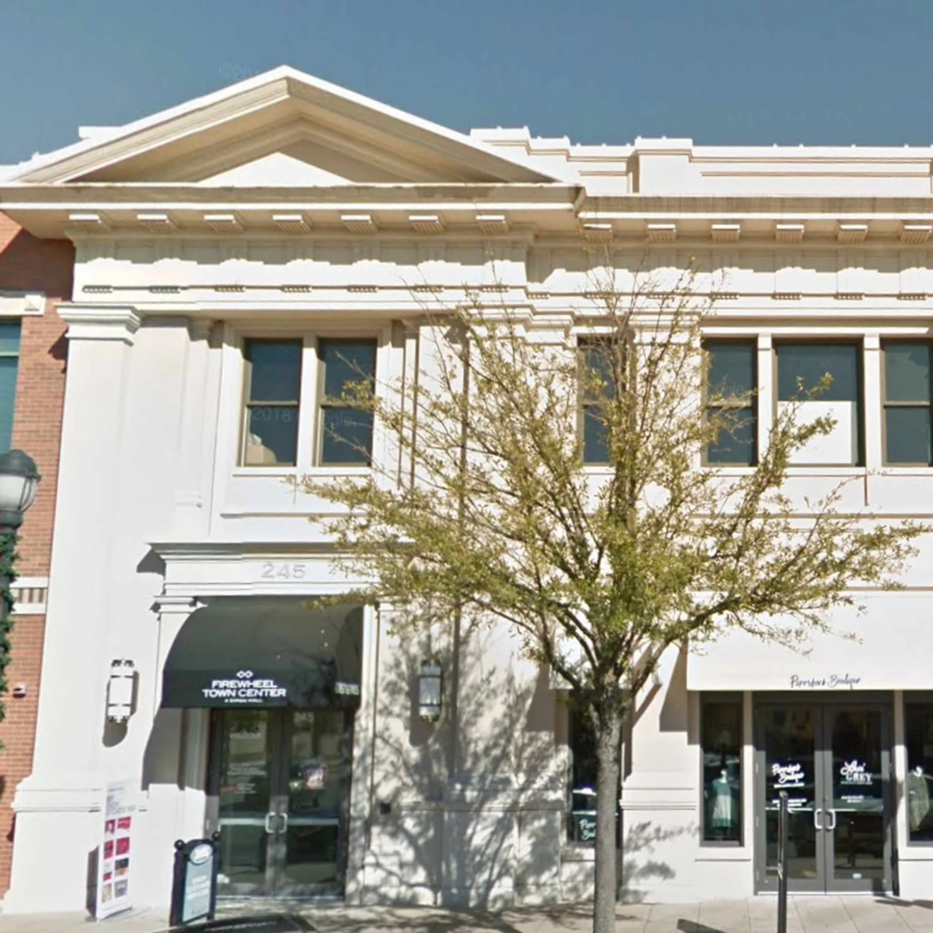 Firewheel Town Center Building 1B — Lease in Garland, TX, photo 2 of 4